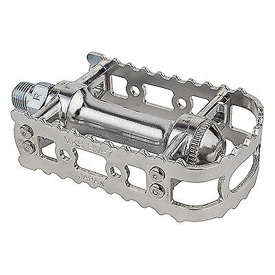 MKS reissued BM-7 BMX bicycle pedals – 1/2″ (FOR ONE PIECE CRANKS) – SILVER