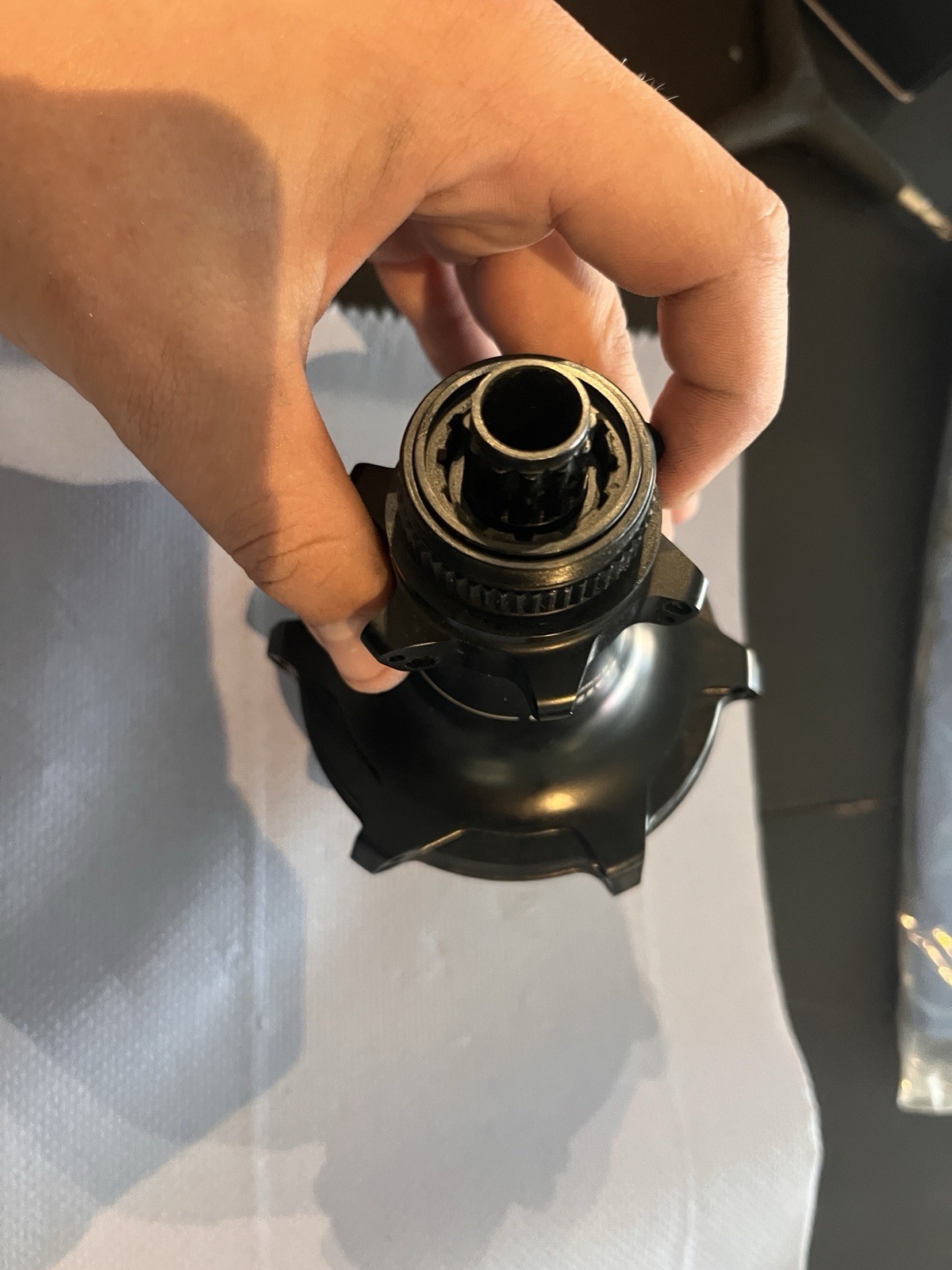 Low Mile! Classified Powershift Hub With 11 Speed Cassette