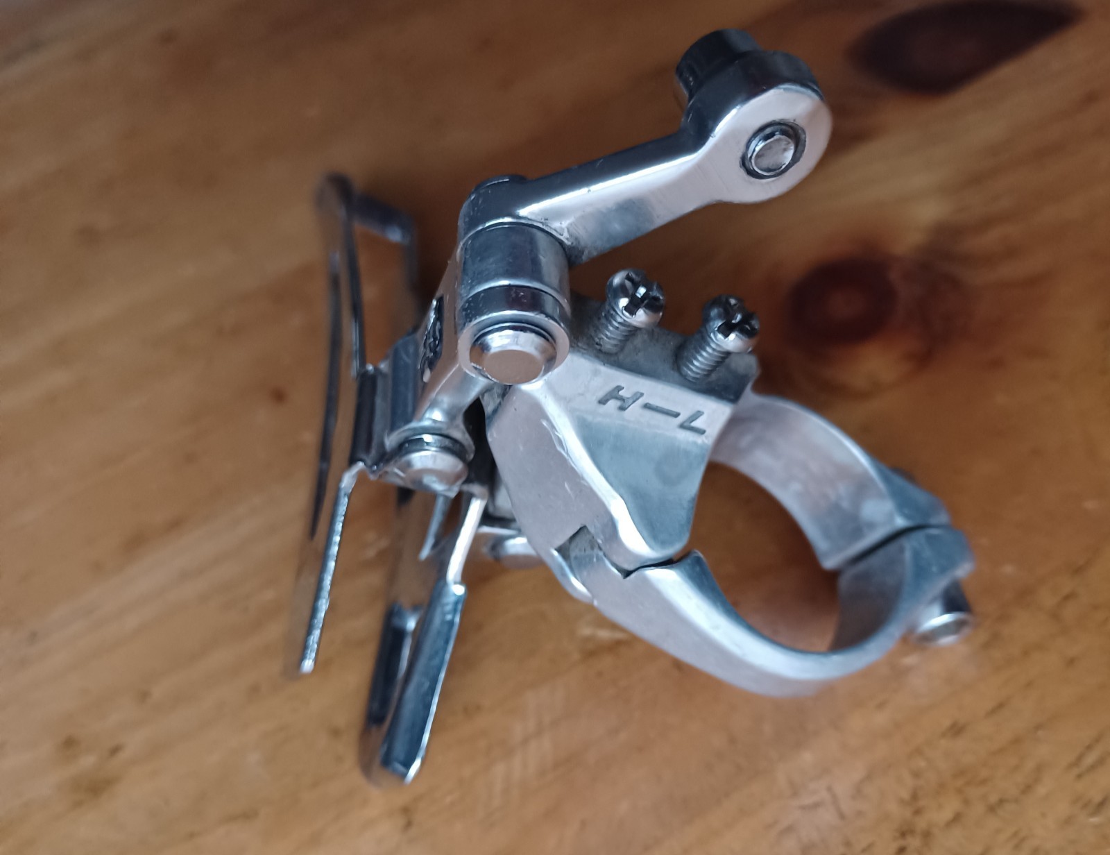 Vintage Shimano Deer Head Front Derailleur FD-M700 Deerhead 28.6 mm Feb 1985