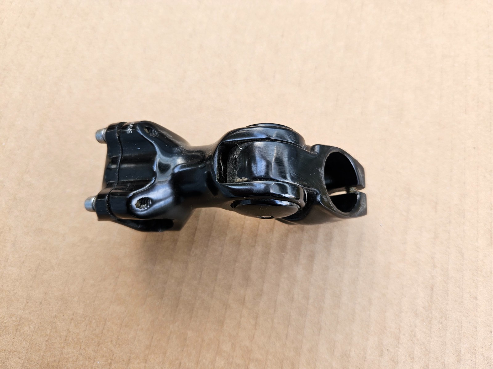 Uno Adjustable 1-1/8″ Threadless Stem 90mm x 31.8mm Clamp Black