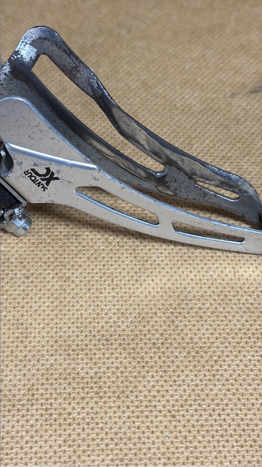 Vintage Suntour XC FD-3500 Clamp-On 31.8 mm Front Derailleur – For Parts