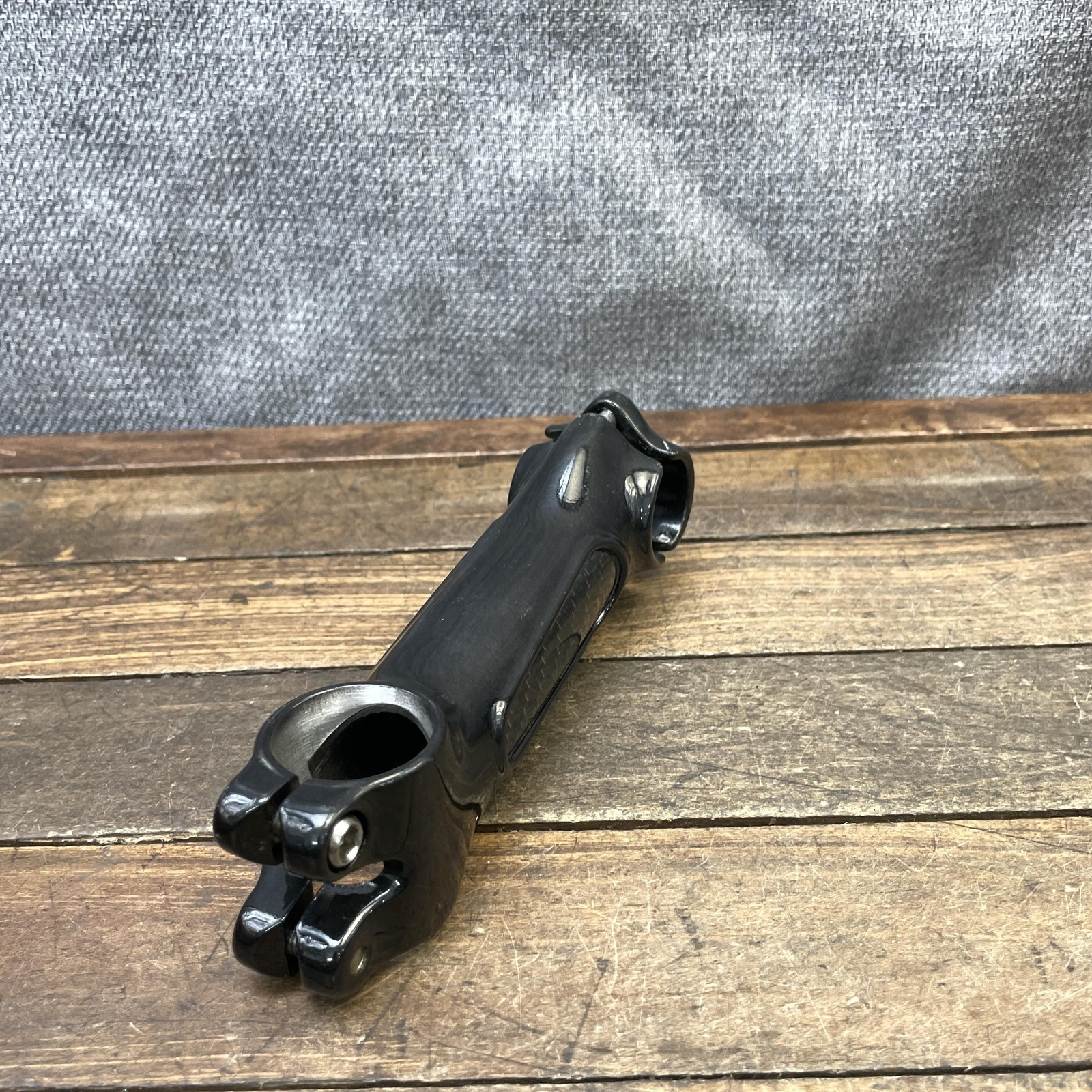 Bike Stem 1 1/8 Threadless Black Carbon Fiber Center 25.4 mm Clamp