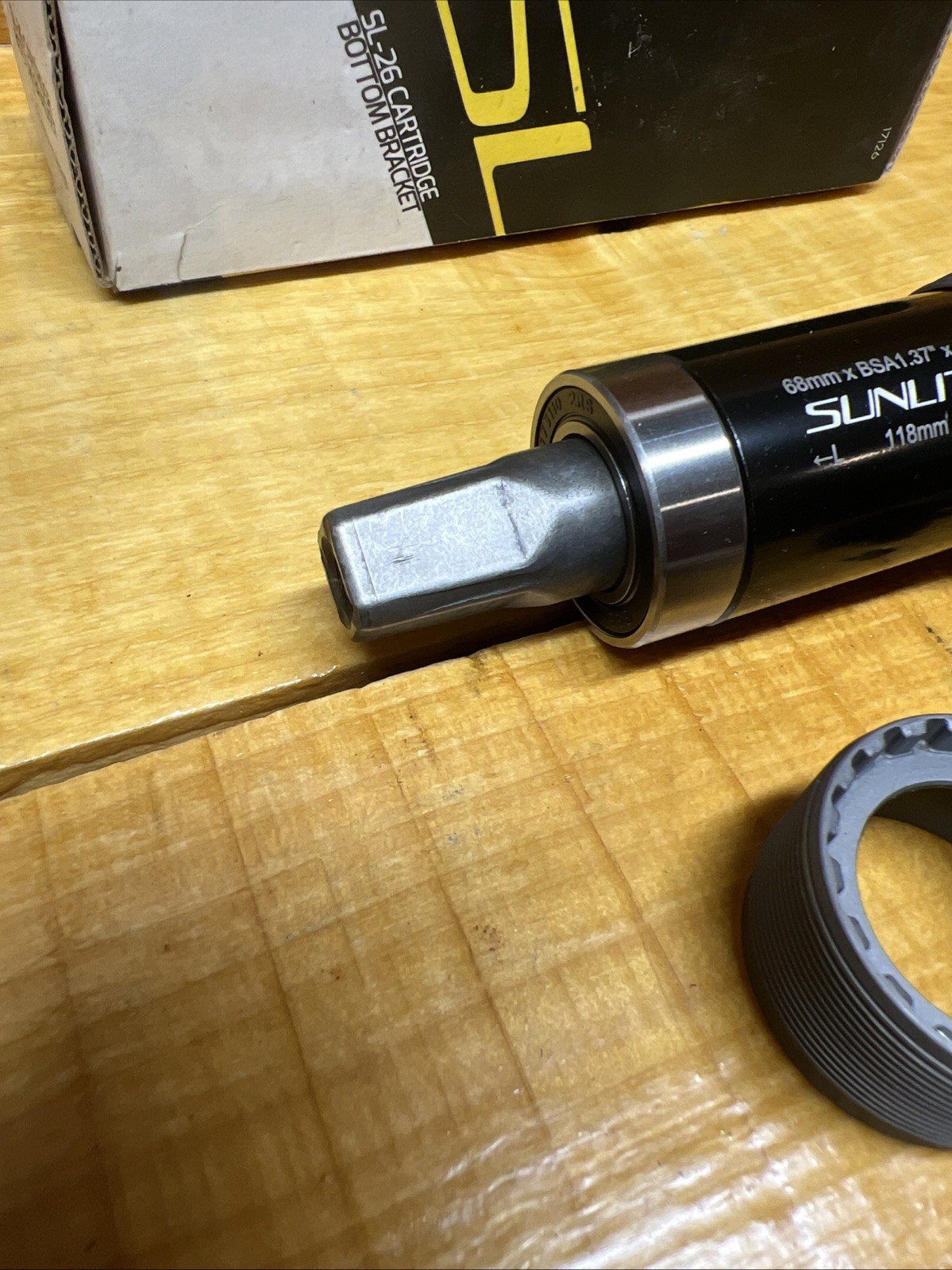 Sunlite SL-26 BSA Square Taper Bottom Bracket with Sealed Bearings