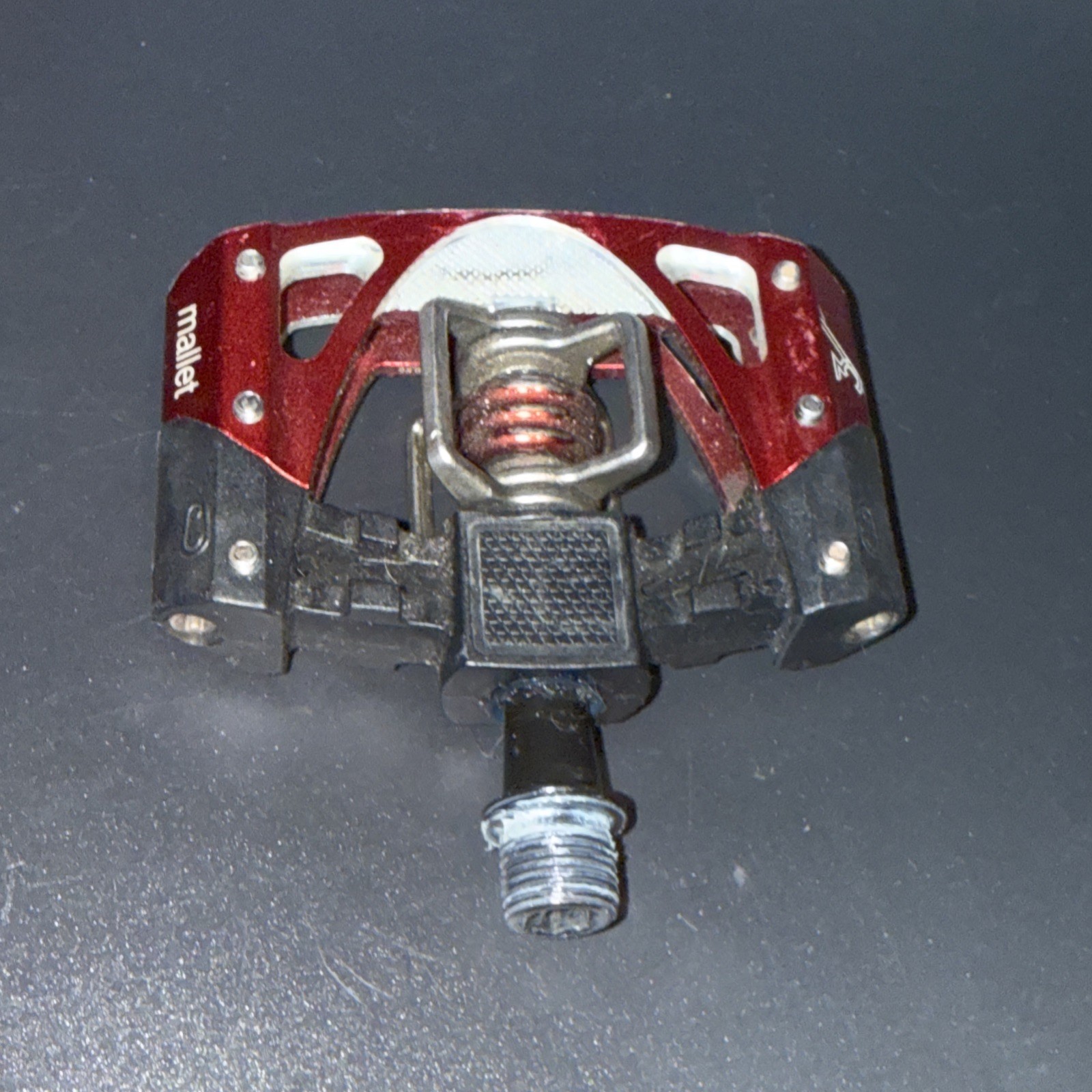 Crankbrothers Mallet-3 9/16 in Clipless Pedal – Black/Red