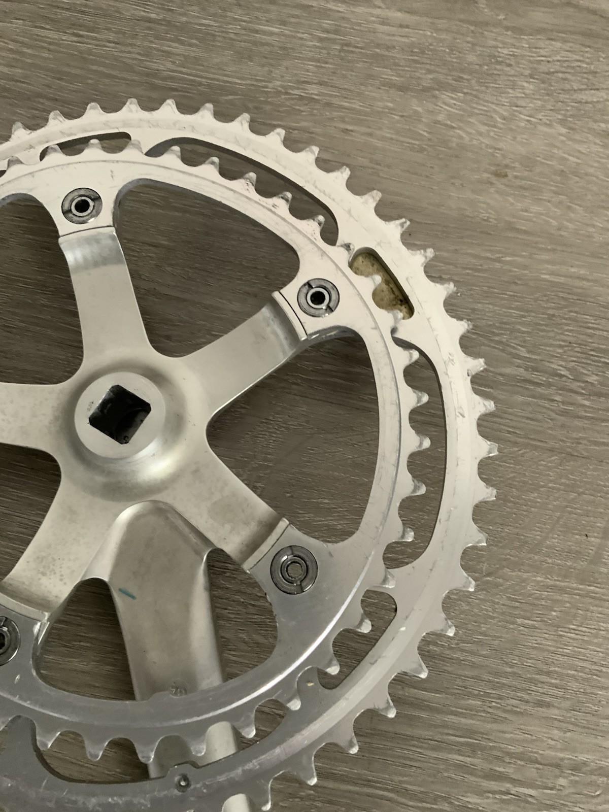 SHIMANO 600 ULTEGRA CRANKSET DOUBLE 52-42 TOOTH 170 MM ARMS 6400 6, 7, 8 SPEED
