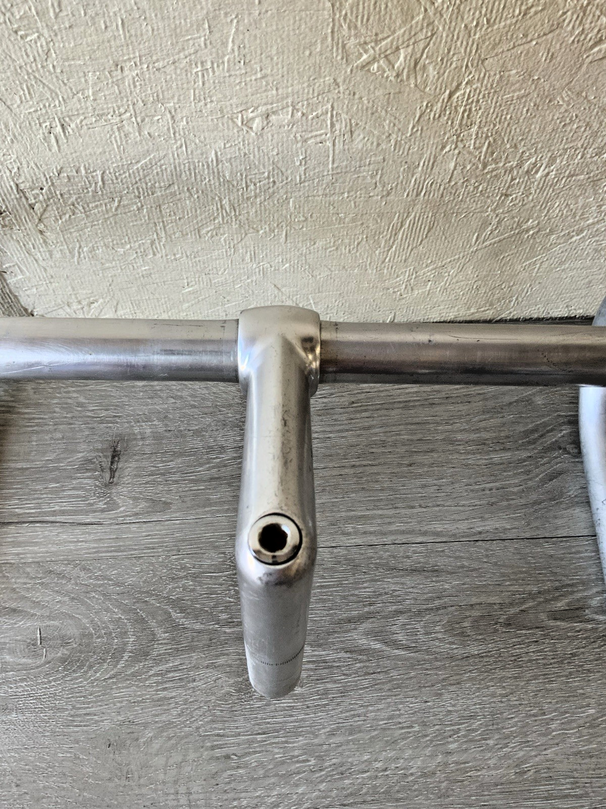 GB BRITAIN DROP BARS 390 MM CENTER TO CENTER CLAMP 25.4 MM 110 MM QUILL STEM