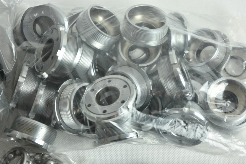 SHIMANO 600 EX d-5ll bottom bracket !! ITALIAN threads 36x24T ! 119mm ! NOS !