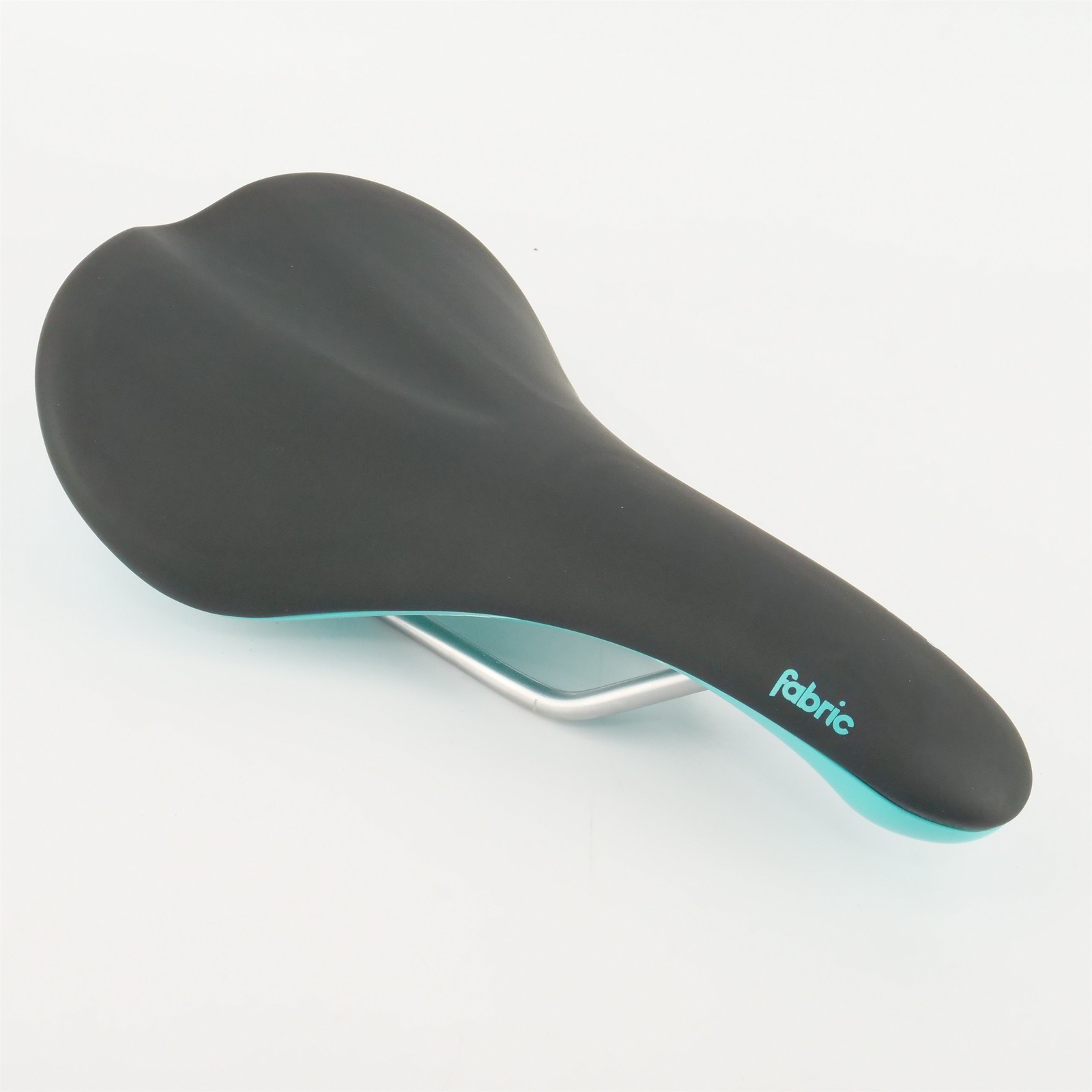 Fabric Scoop Elite Gel Radius Women’s Saddle 155 x 260mm Cro-Mo Rail Black 280g