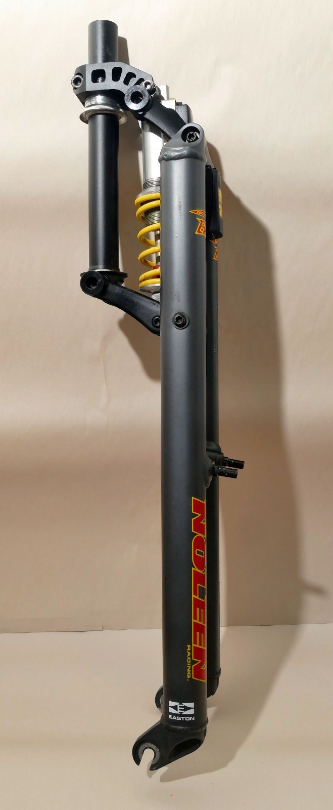 Noleen Crosslink Suspension Forks w/Smart Shock Easton 1 1/8″ Steerer 26″ Wheel