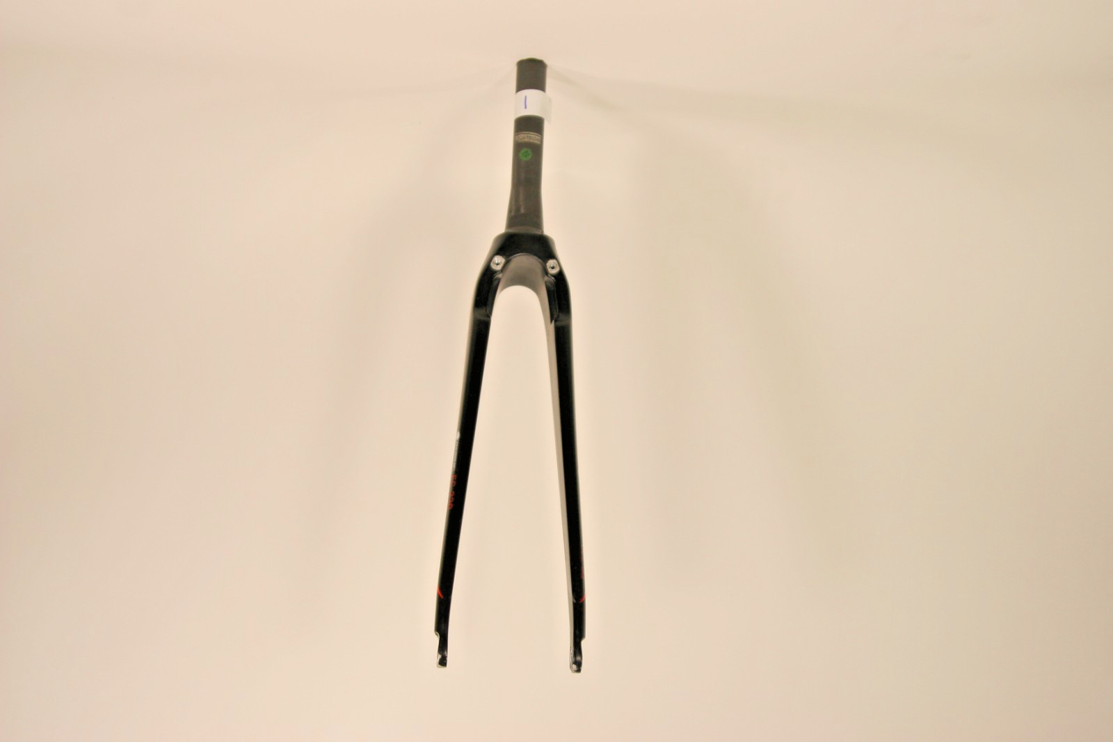 Fuji FC330 Carbon Fork Tapered x 225mm 700c Threadless Direct Brake 9mm QR FKC19