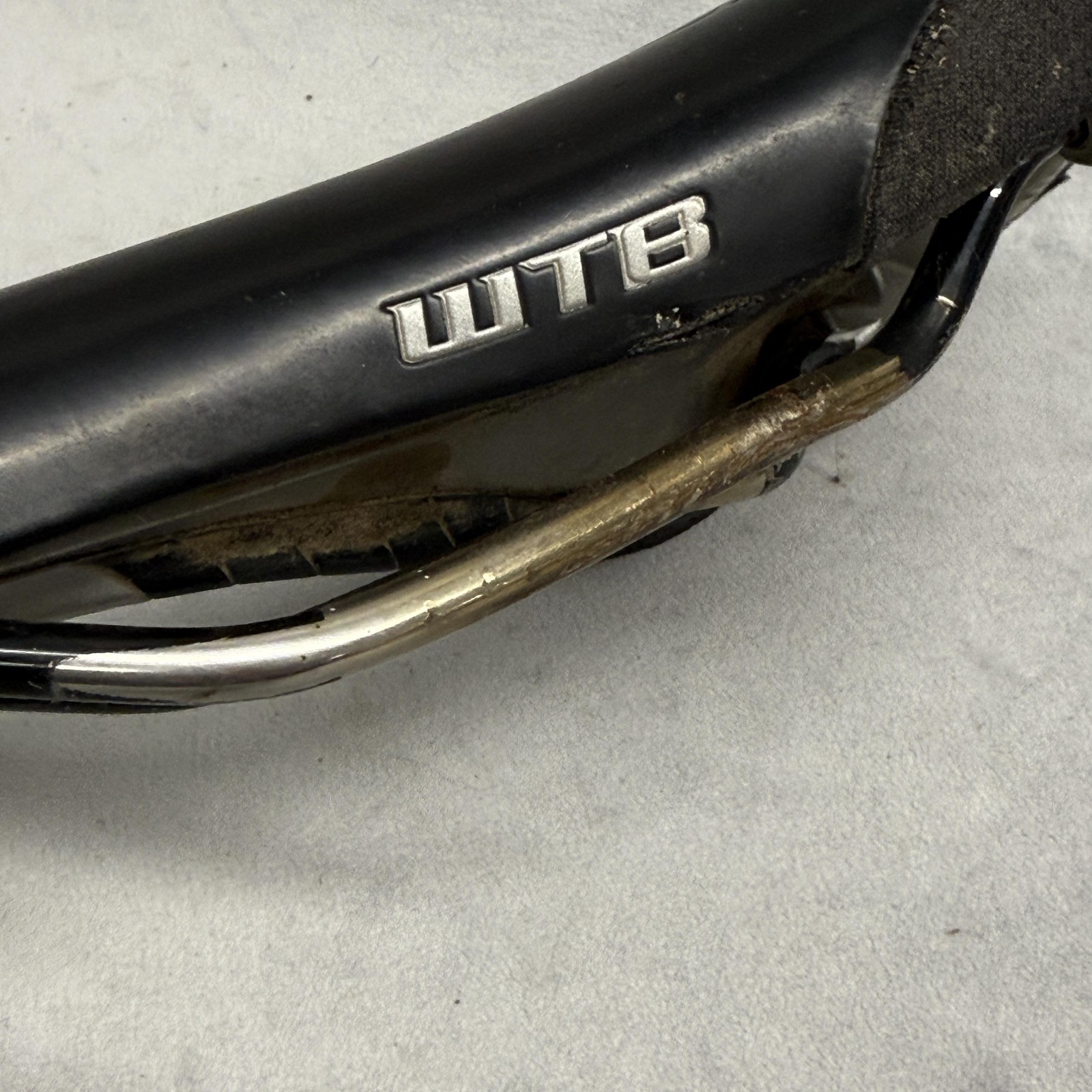 Kona WTB Racing Bike Saddle Mens Black Comfort Zone Steel Rails Seat MTB Road
