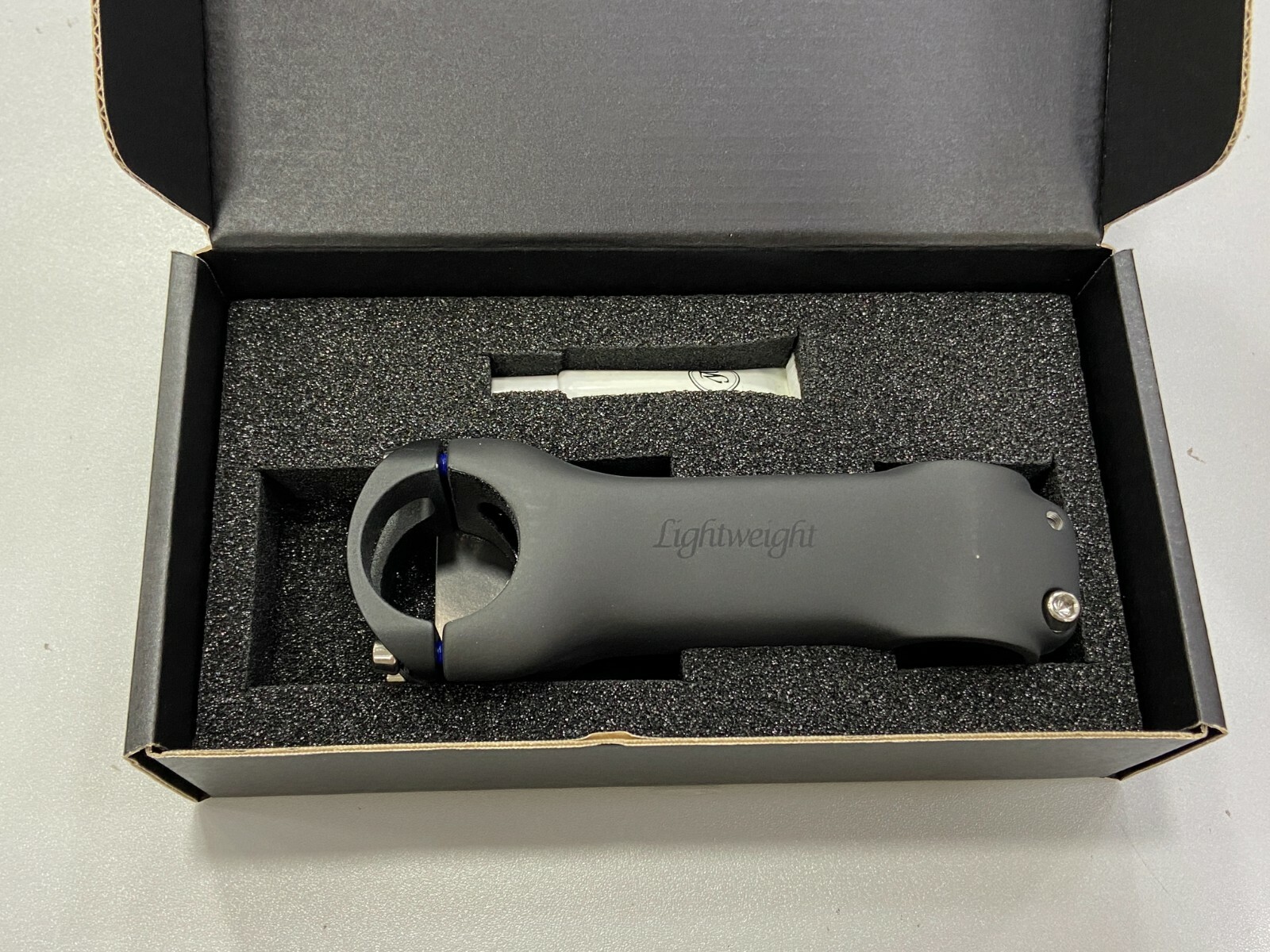 Lightweight Bugelhalter Elegant +/-6 degree 31.8mm Stem Matt-Black (Schwarz ED)