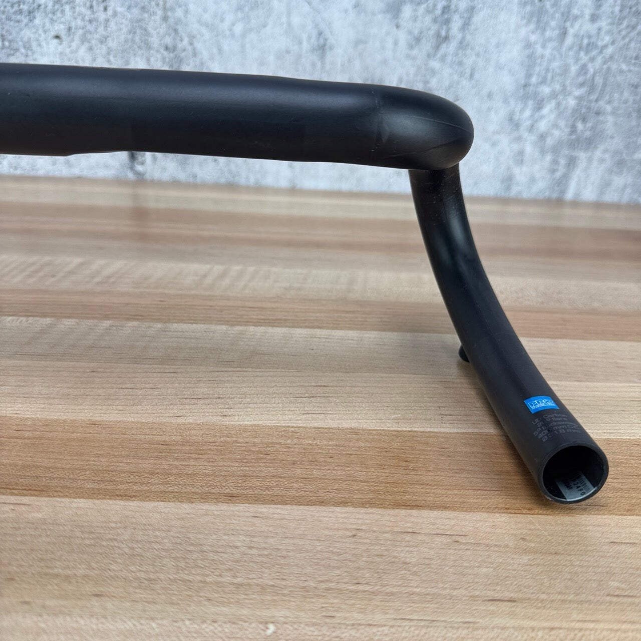 Ridden Once! Shimano PRO Discover 20 Carbon 31.8mm 40cm 20º Flare Handlebar 202g