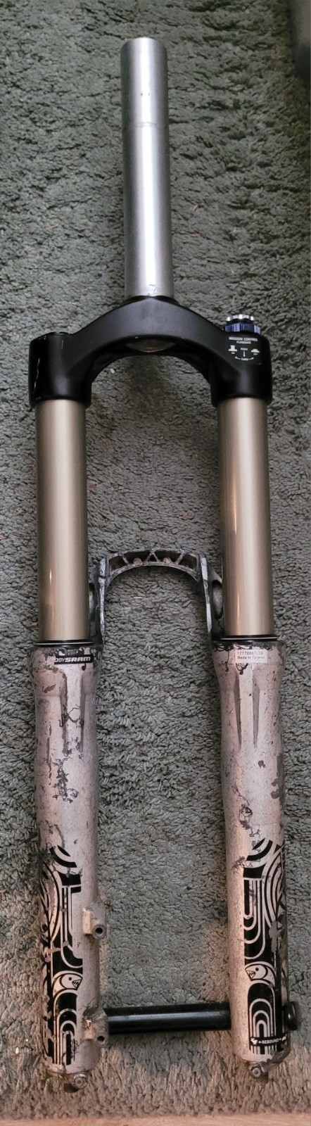 ROCKSHOX TOTEM DOWNHILL MOUNTAIN BIKE FORK 180 MM 1.5″