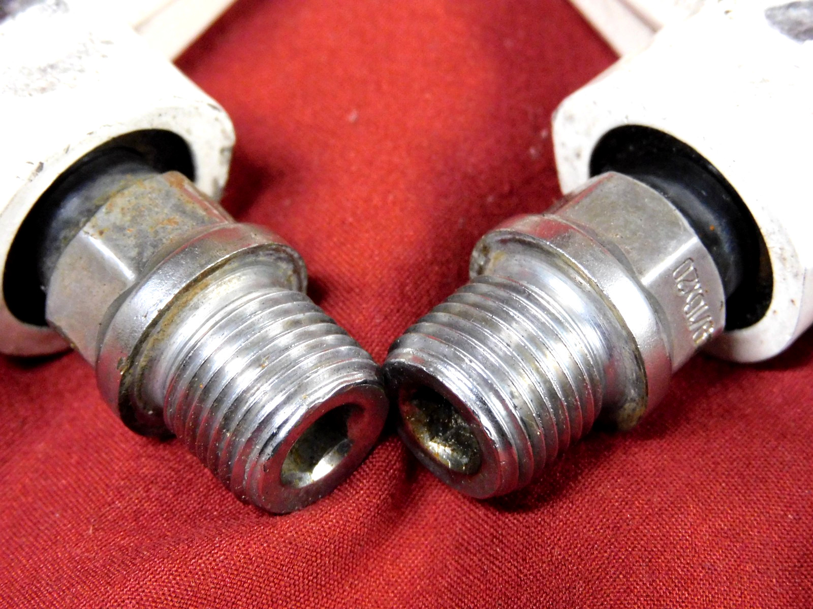 Retro Vintage Look PP76 Left & Right Clipless Pedals 9/16 x 20 no Cleats