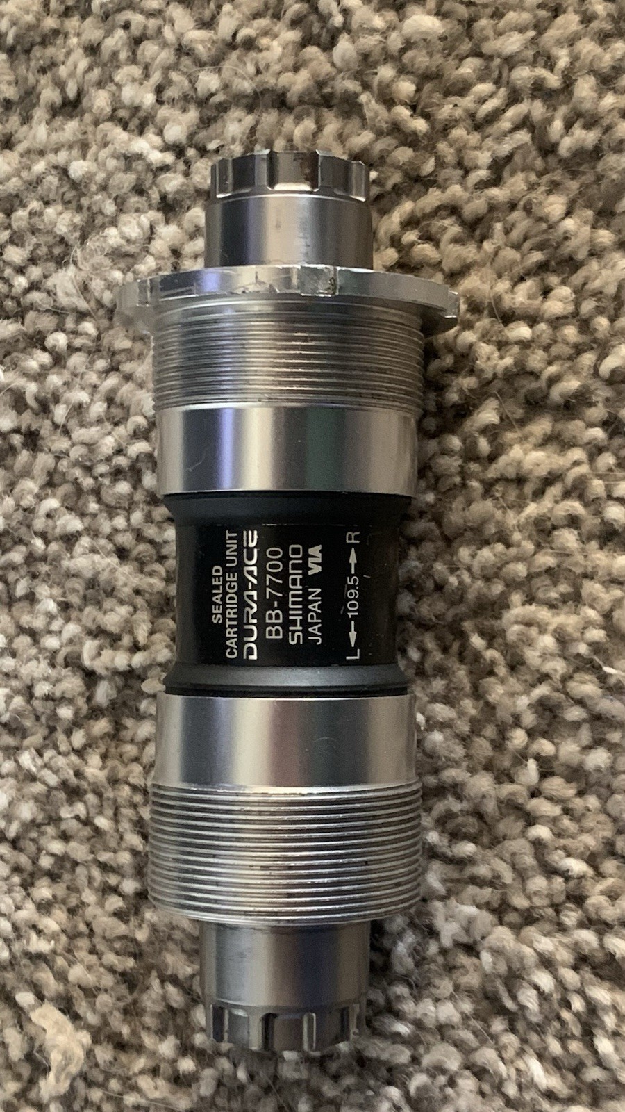 Shimano Dura-Ace BB-7700 Bottom Bracket BSA 109.5mm