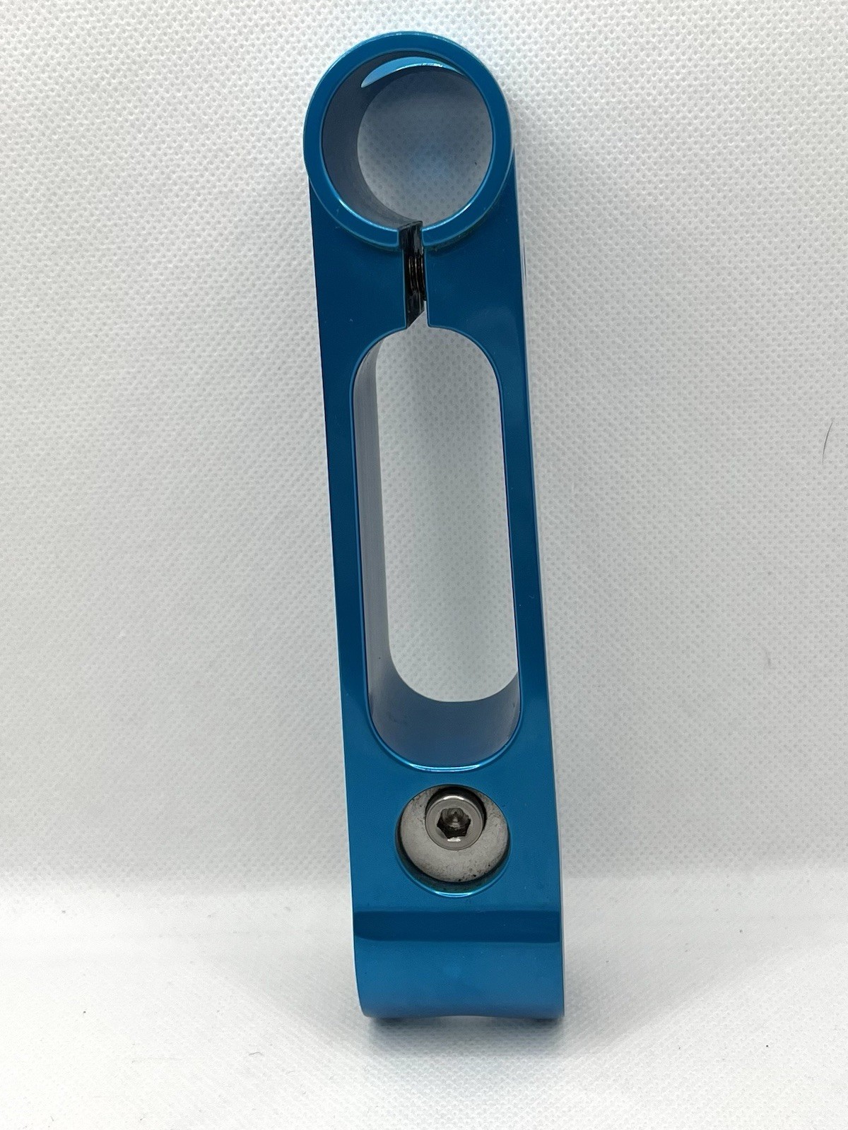 Critical Racing Threadless Stem 1 1/4” X 135mm X 25.4 Blue