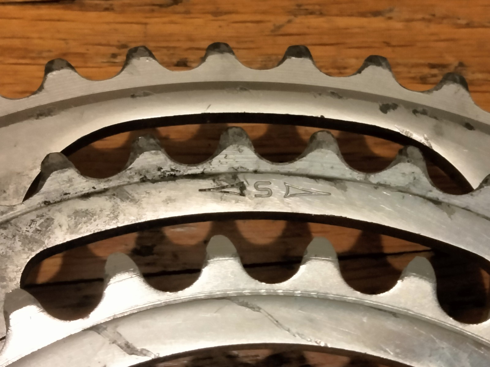 STRONGLIGHT 106 TRIPLE CRANKSET SPIDEL BRANDED 170MM VINTAGE