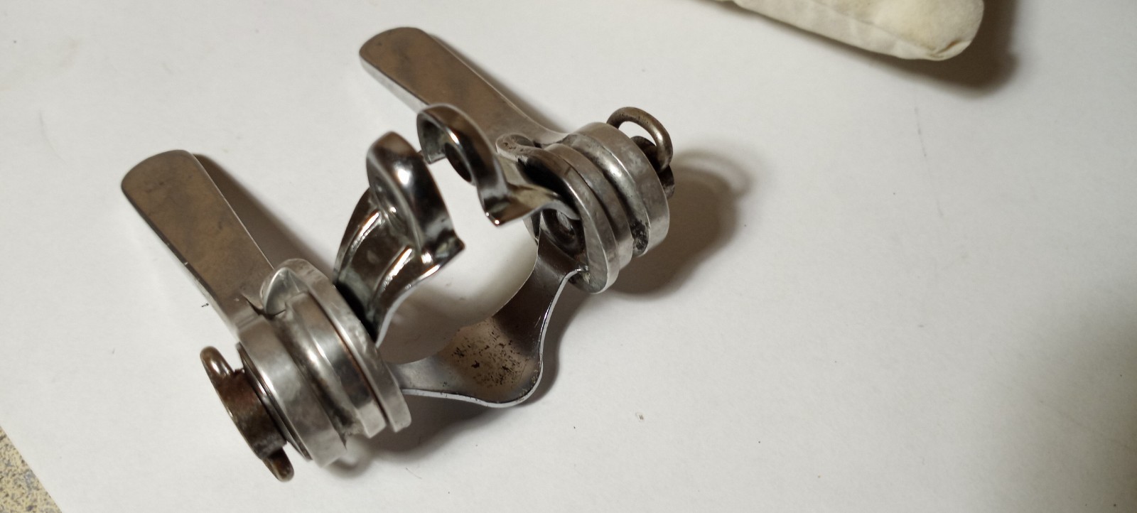 VINTAGE CAMPAGNOLO DOWN TUBE SHIFTERS VICTORY…PARTS…PLS READ