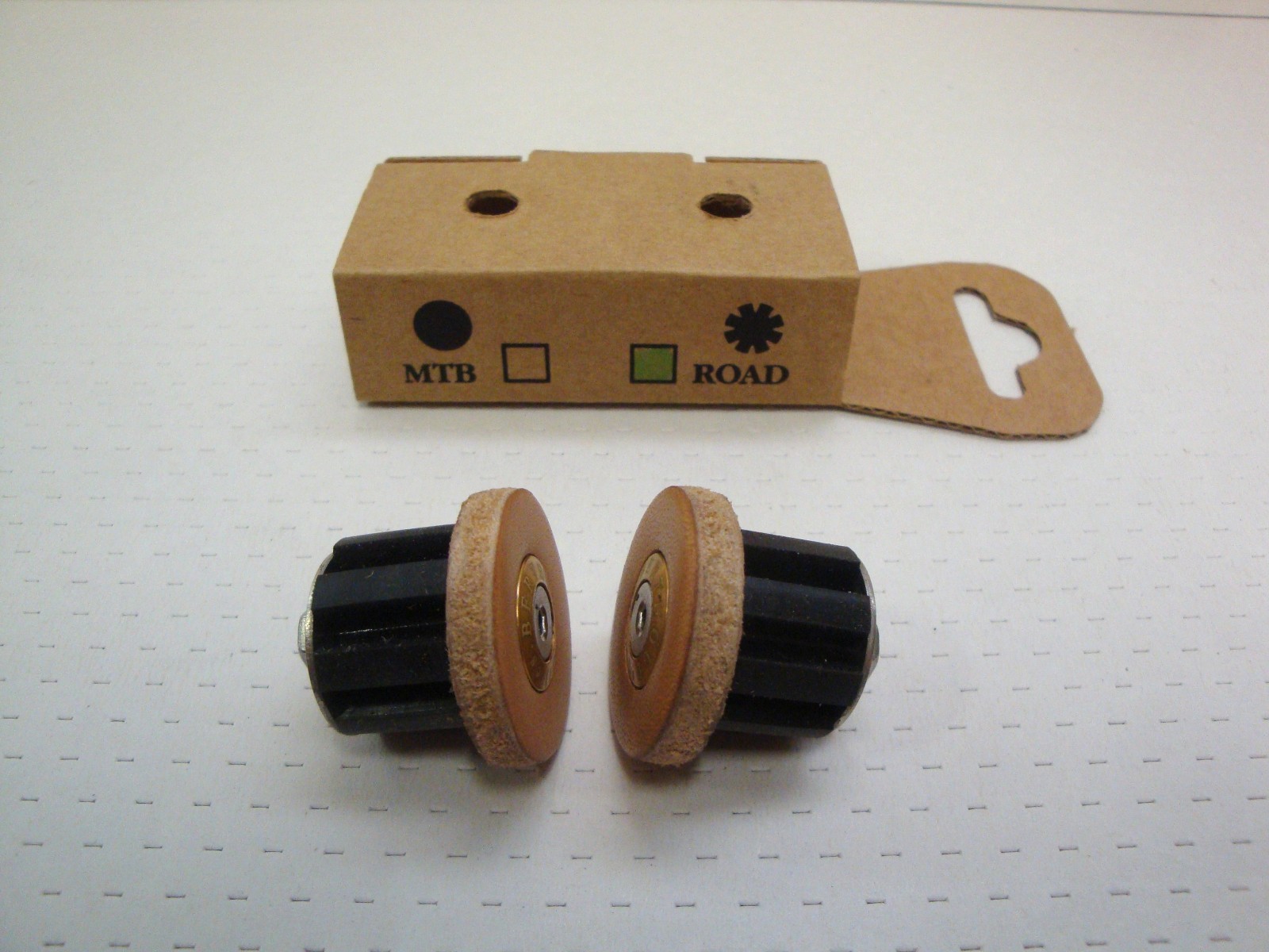 NEW GILLES BERTHOUD LEATHER RACE BAR PLUGS NATURAL ROAD HANDLEBAR MADE IN FRANCE