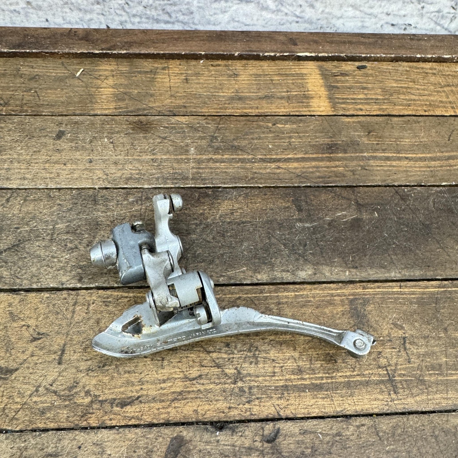 Vintage Shimano 600 FD-6401 Front Derailleur Braze-On Double 8s Bottom Pull Road