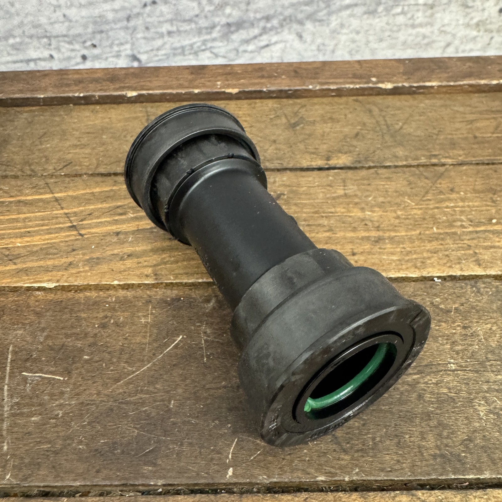 Shimano Dura-Ace Bottom Bracket SM-BB92-41B Press Fit BB86 Road Hollowtech