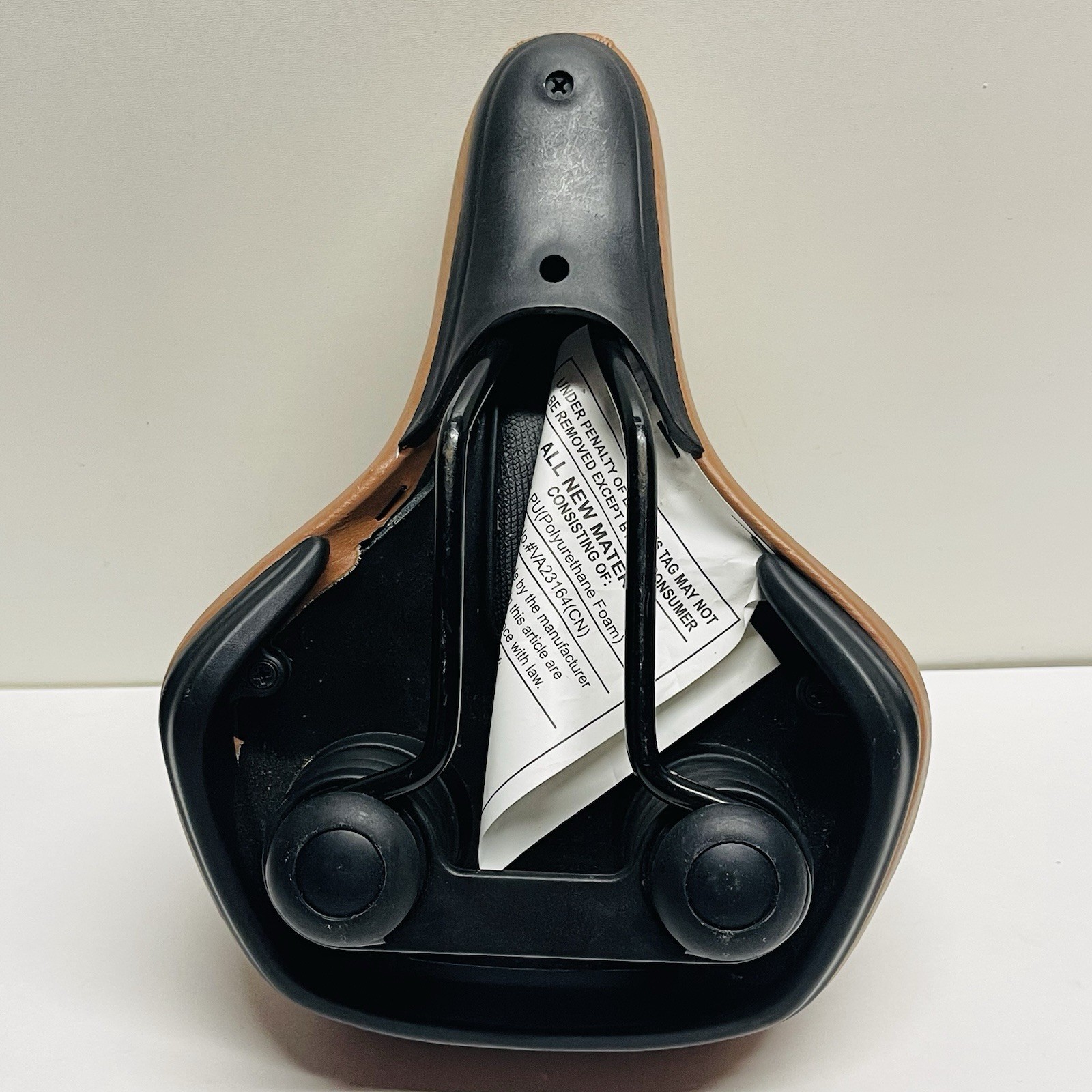 SCHWINN Comfort Cruiser Style Unisex Women’s Saddle Seat Brown