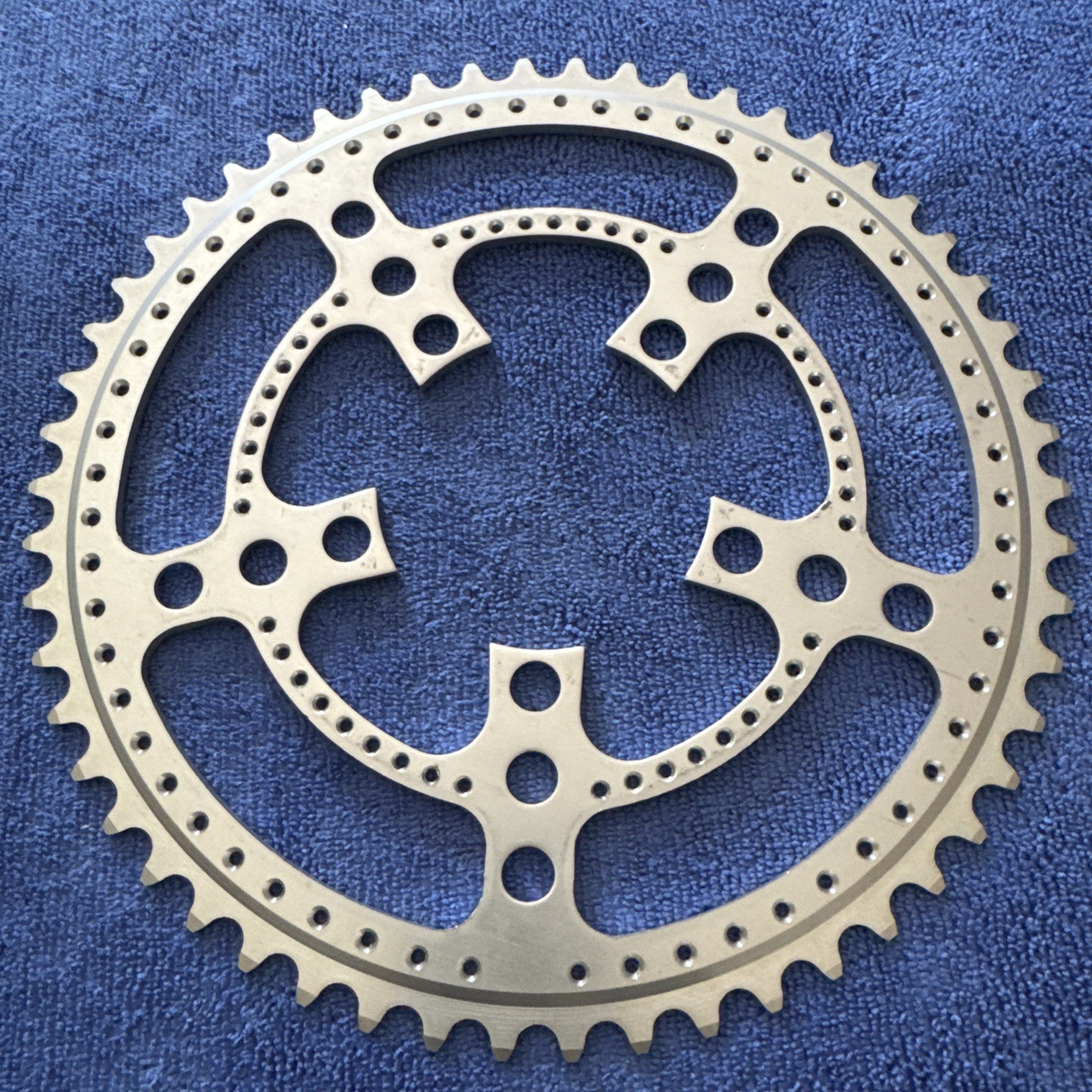 VNTG STRONGLIGHT 99 BIS DRILLIUM ALLOY CHAINRING 86 BCD X 54T SIL NEW W/O PKG