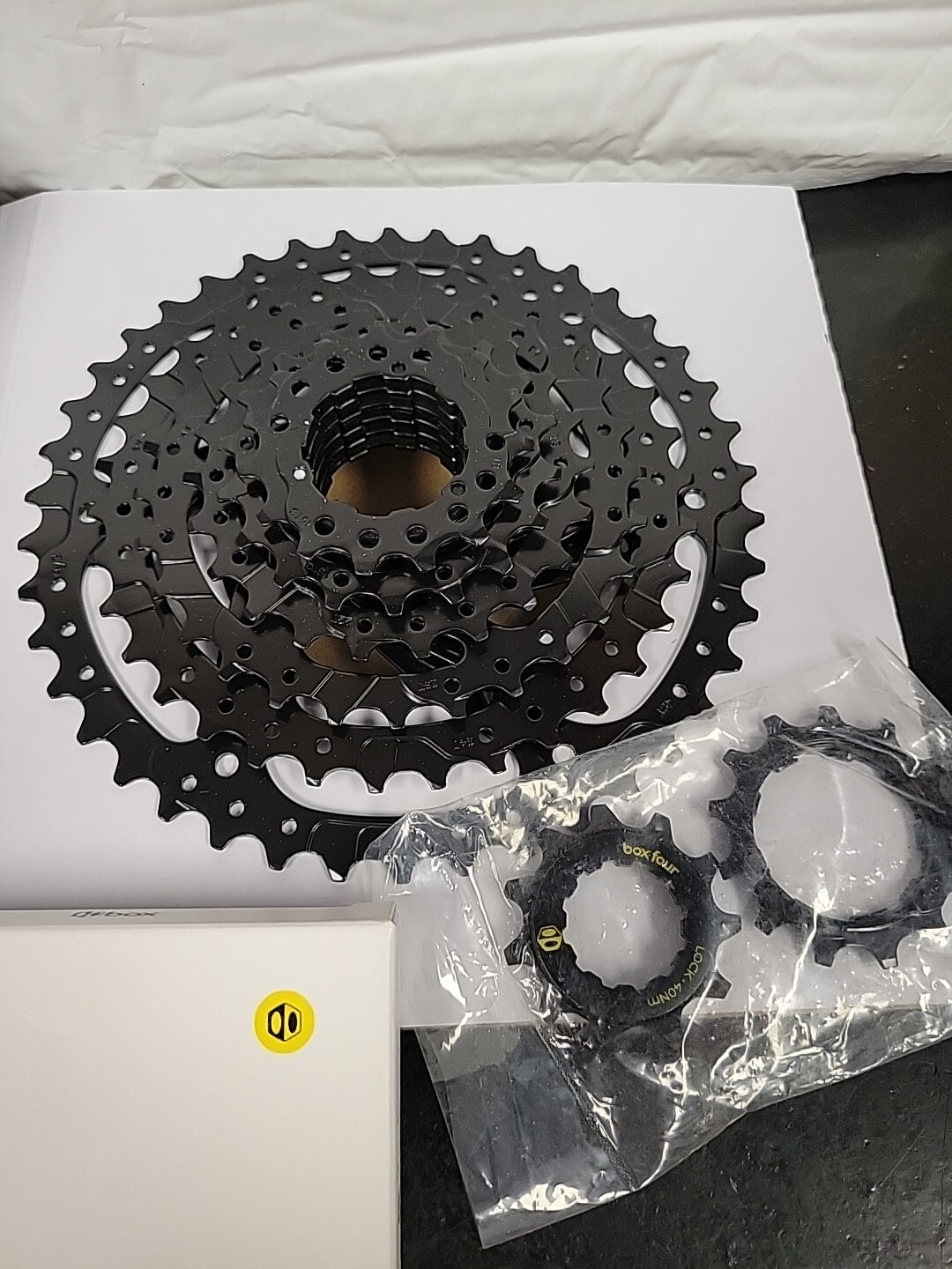 BOX Components four 8 Spd Drive Train 11-42t Cassette Derailleur Shifter Chain