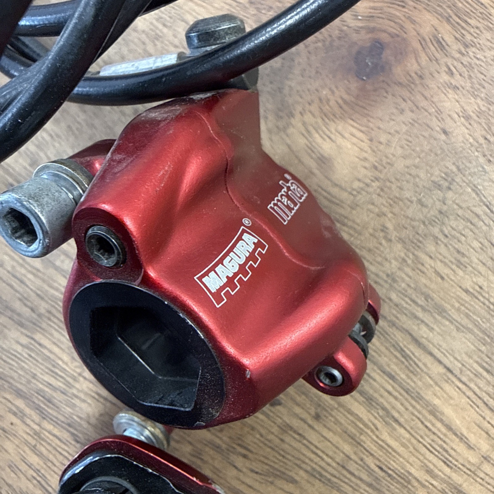 Magura Marta Hydraulic Disc Brakes Calipers Levers Red
