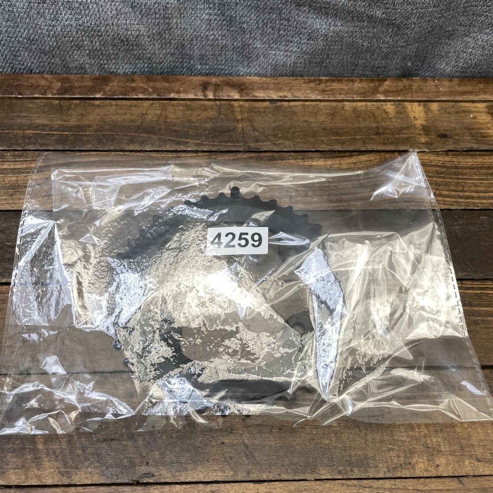 Shimano 38T Chainring 96 BCD 4-Arm Black Asymmetrical MTB HG-X DynaSys Outer