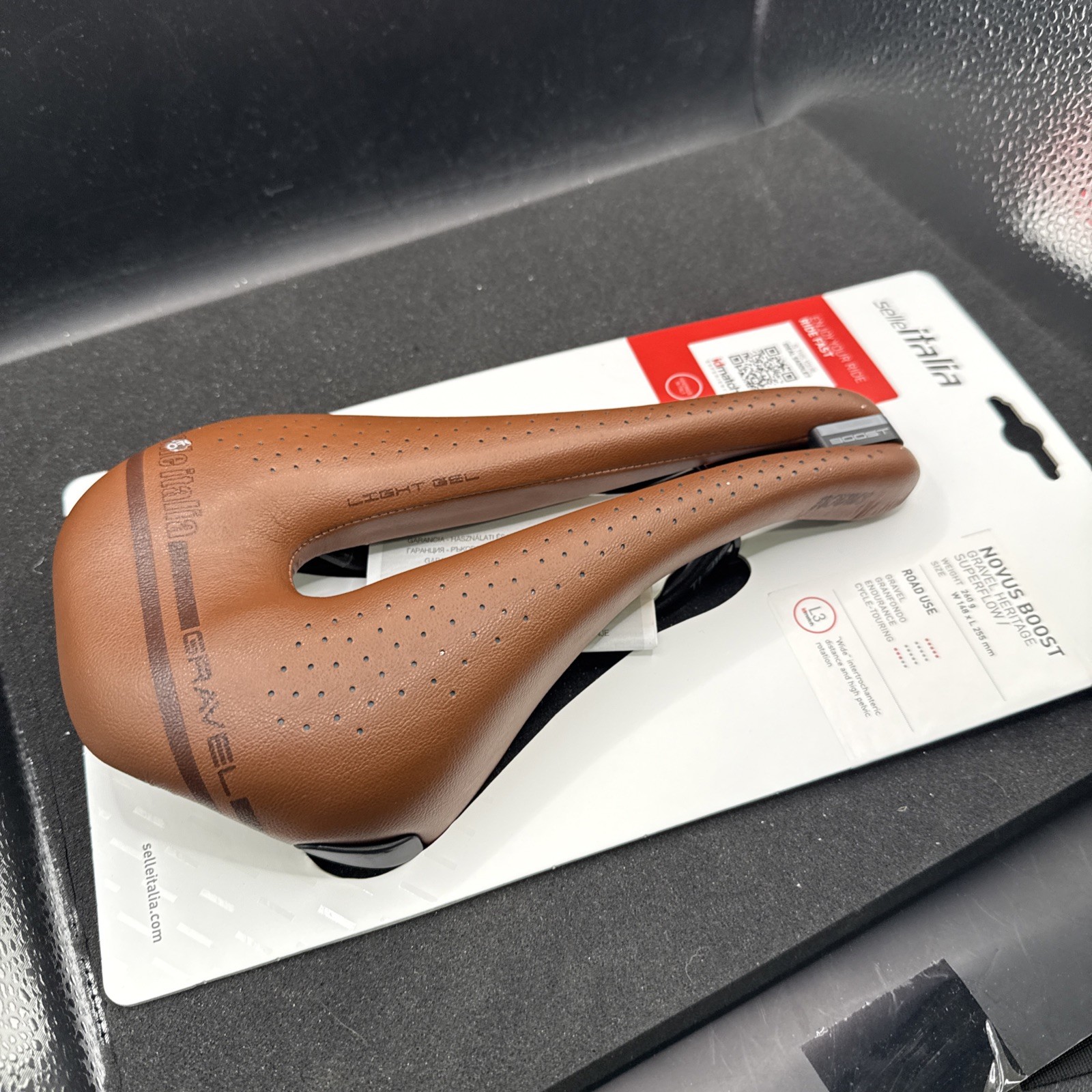 Selle Italia Novus Boost Gravel Heritage L3 Superflow 148mm Ti316 (9419-61)