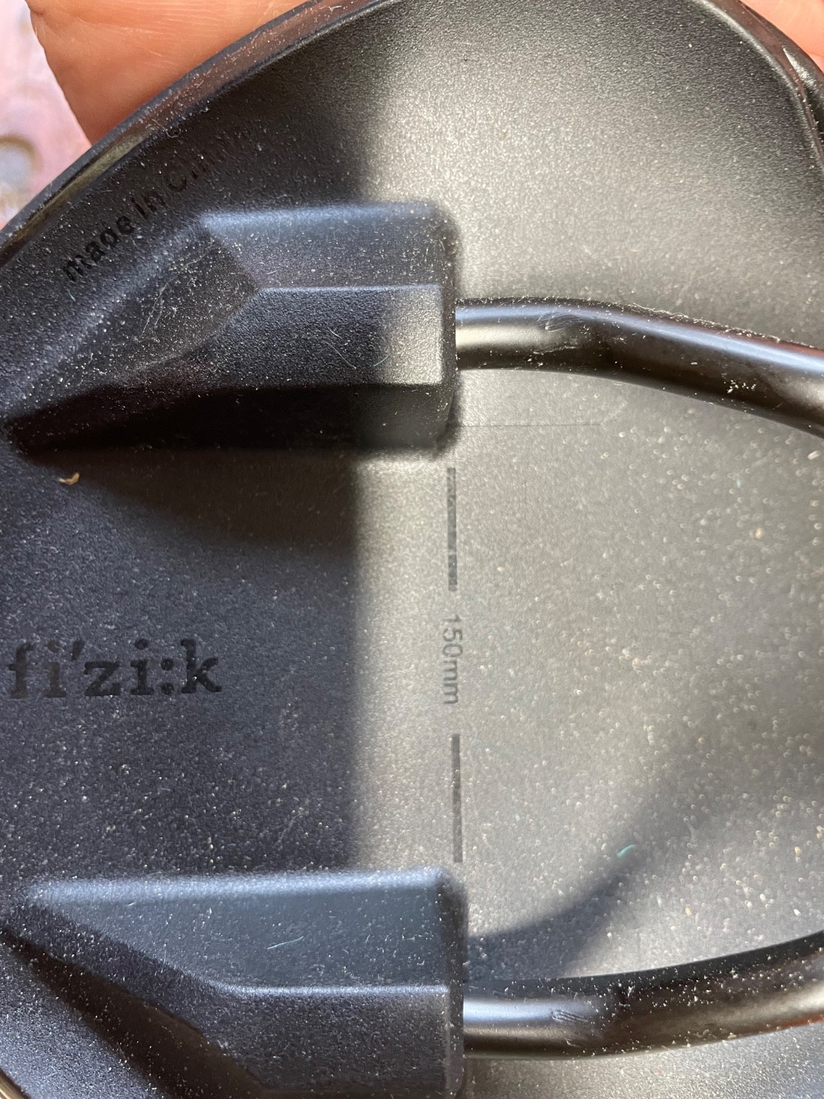 fizik Mens Tempo Road Bike Saddle