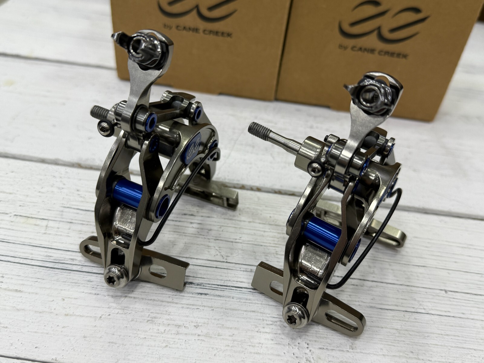 Cane Creek G4 eeBrake Magnum Limited Edition Regular Mount Set #BEE0350