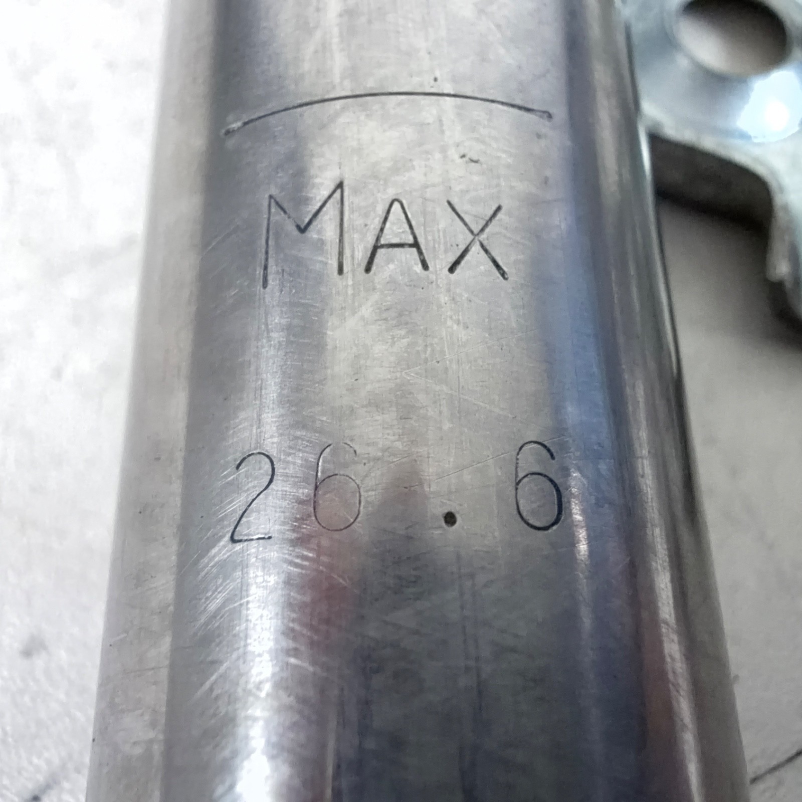 Mory Vintage Steel Adjustable Seatpost & Clamp Ø26.6/180mm, 290g