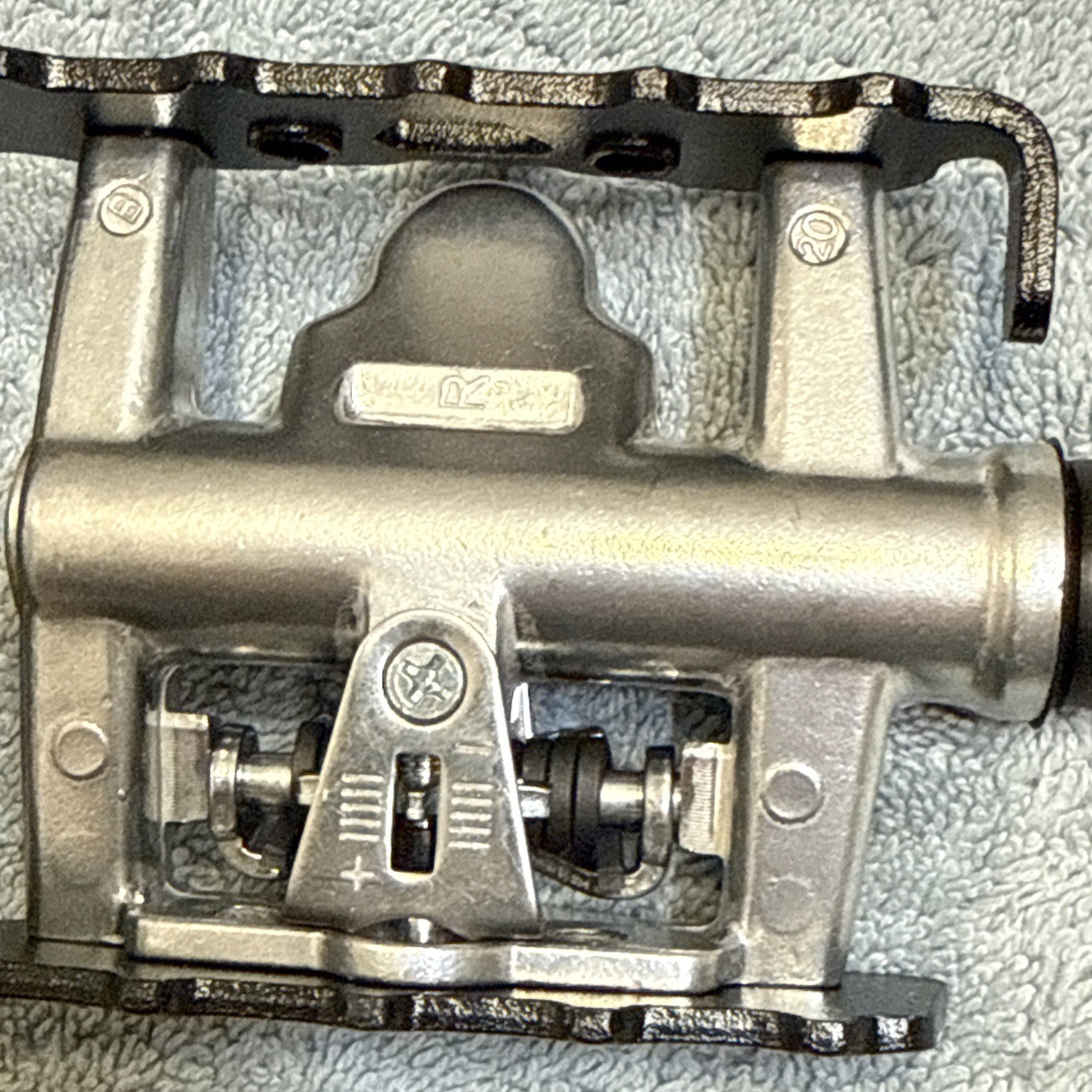 Wellgo WPD-95B Pedals Single Side Clipless with Platform Black/silver [caw]