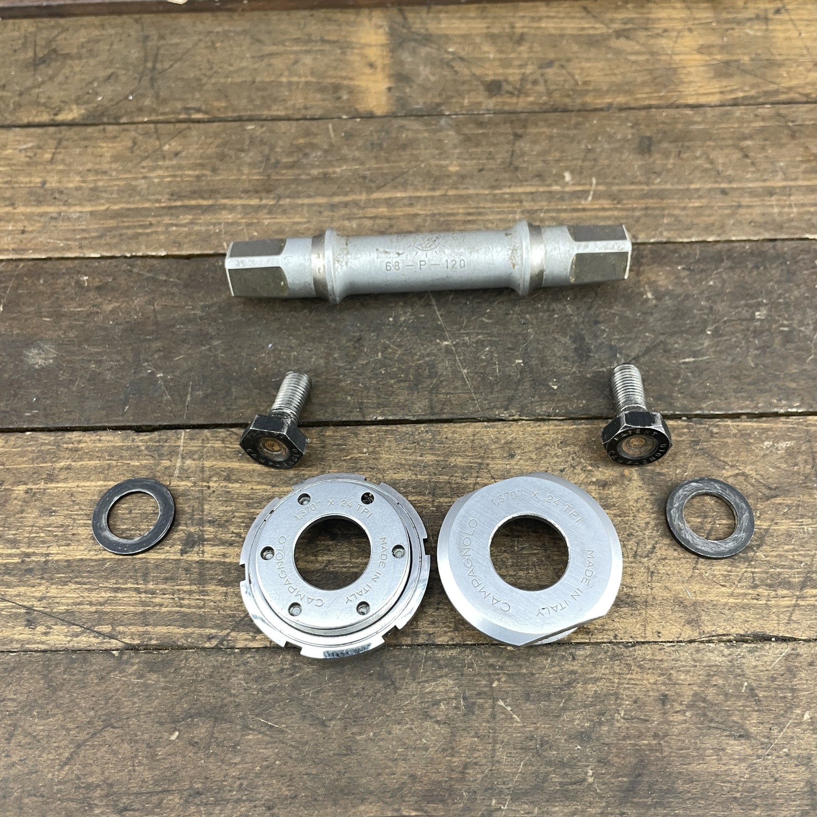Vintage Campagnolo Pista Bottom Bracket 68-P-120 1.370x24TPI Italy Parts Track