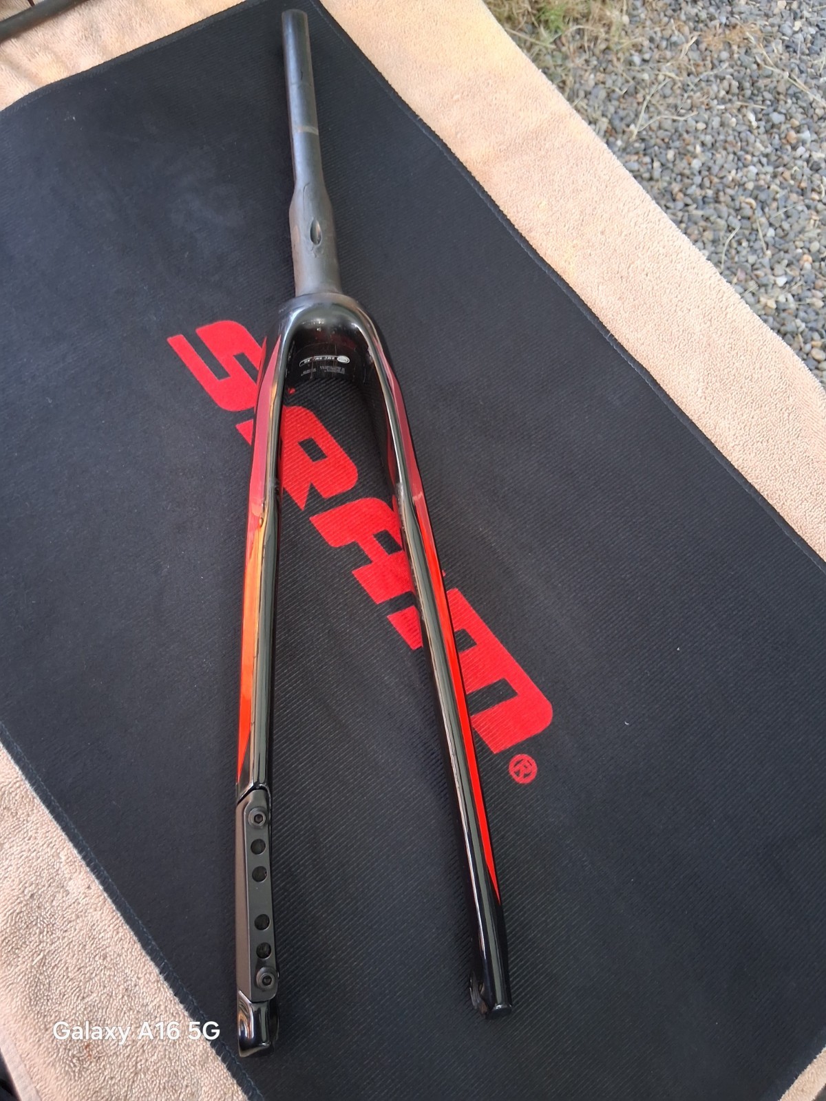 OEM BMC Roadmachine Carbon Road Bike Fork – 54-61cm Disc Brake, Internal Routing