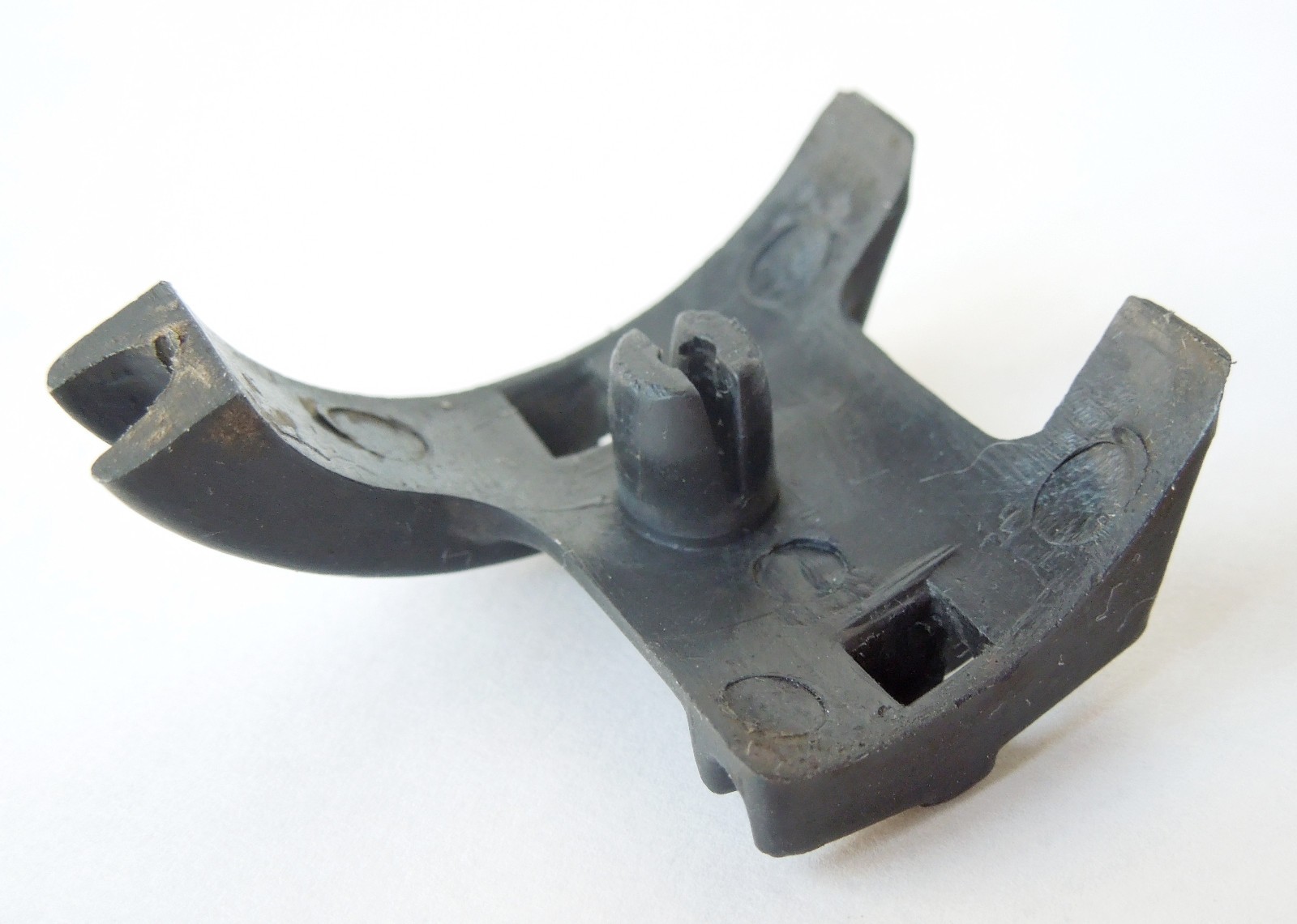 Used Shimano Bottom Bracket Cable Guide