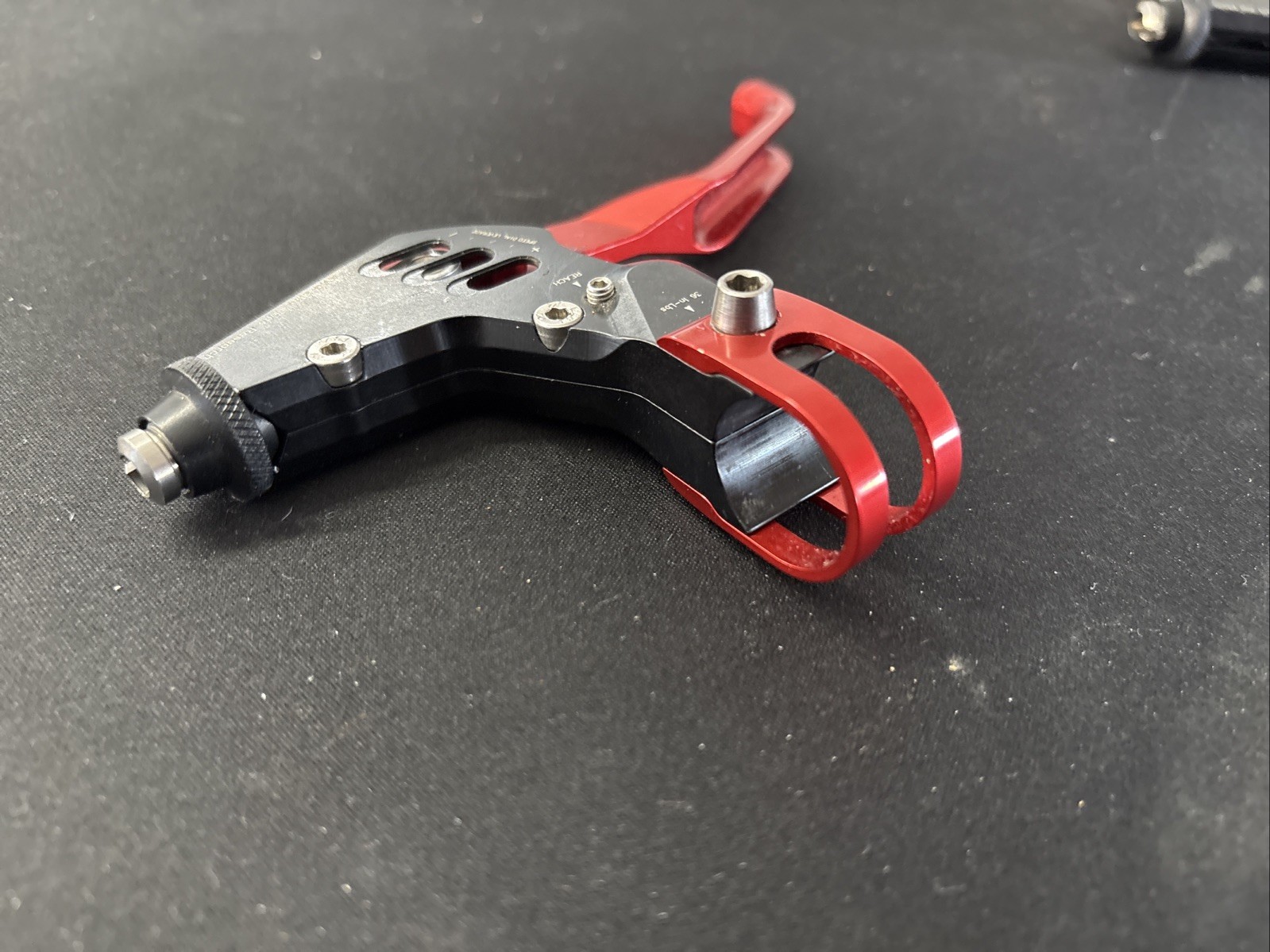 AVID Black Ops Research Speed Dial Ultimate Levers, Rare Red Lever Blades