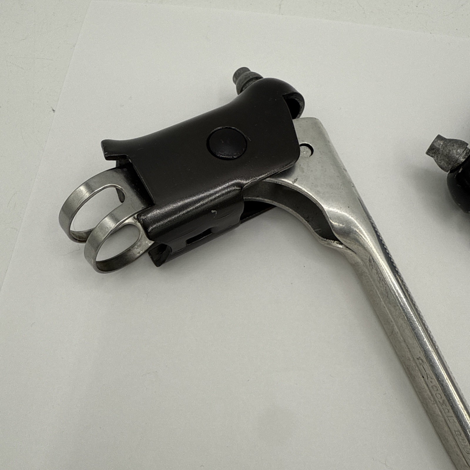 DIA-COMPE REGULAR BICYCLE NON AERO *flat Bar* BRAKE LEVERS Black/ Silver