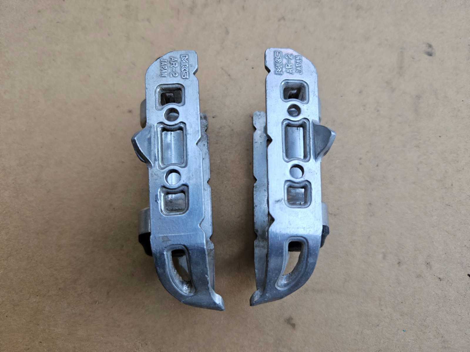 Vintage MKS AR-2 Road Bike Platform Pedals Left Right Set 9/16″ Japan