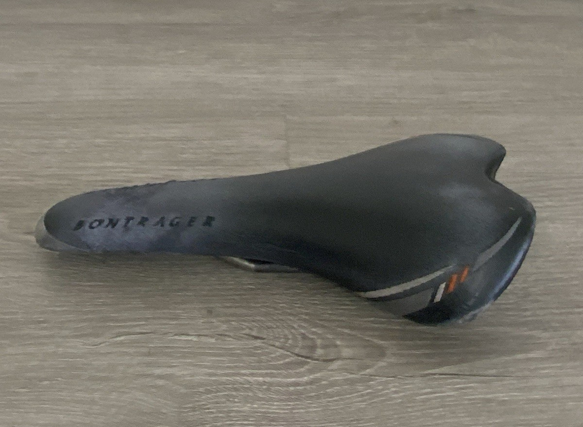 BONTRAGER RACE X LITE PRO SADDLE 152 GRAMS 138 MM x 285 MM TITANIUM RAILS