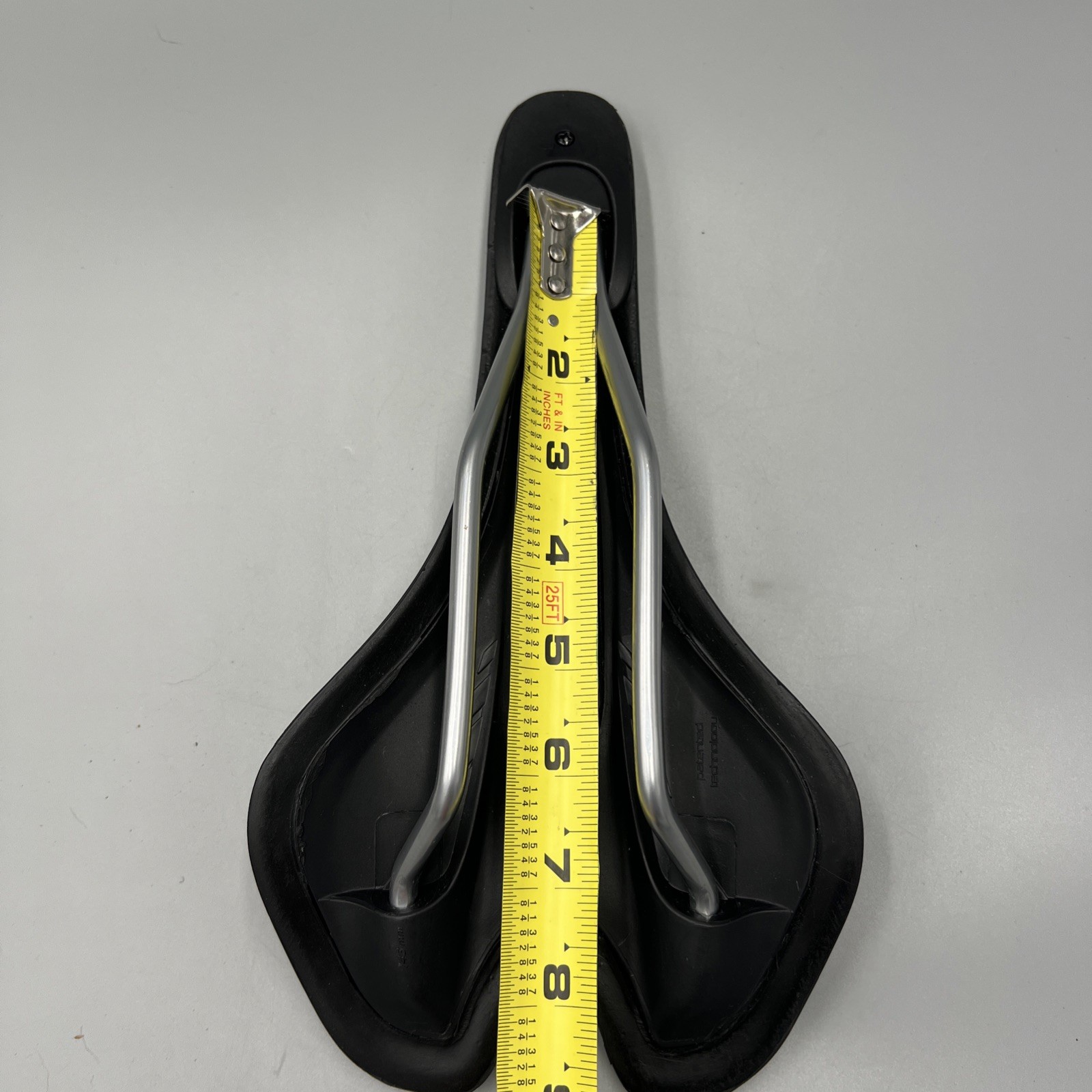 Specialized Toupe Sport 143mm Saddle Unisex Black Bicycle Seat Road Bike