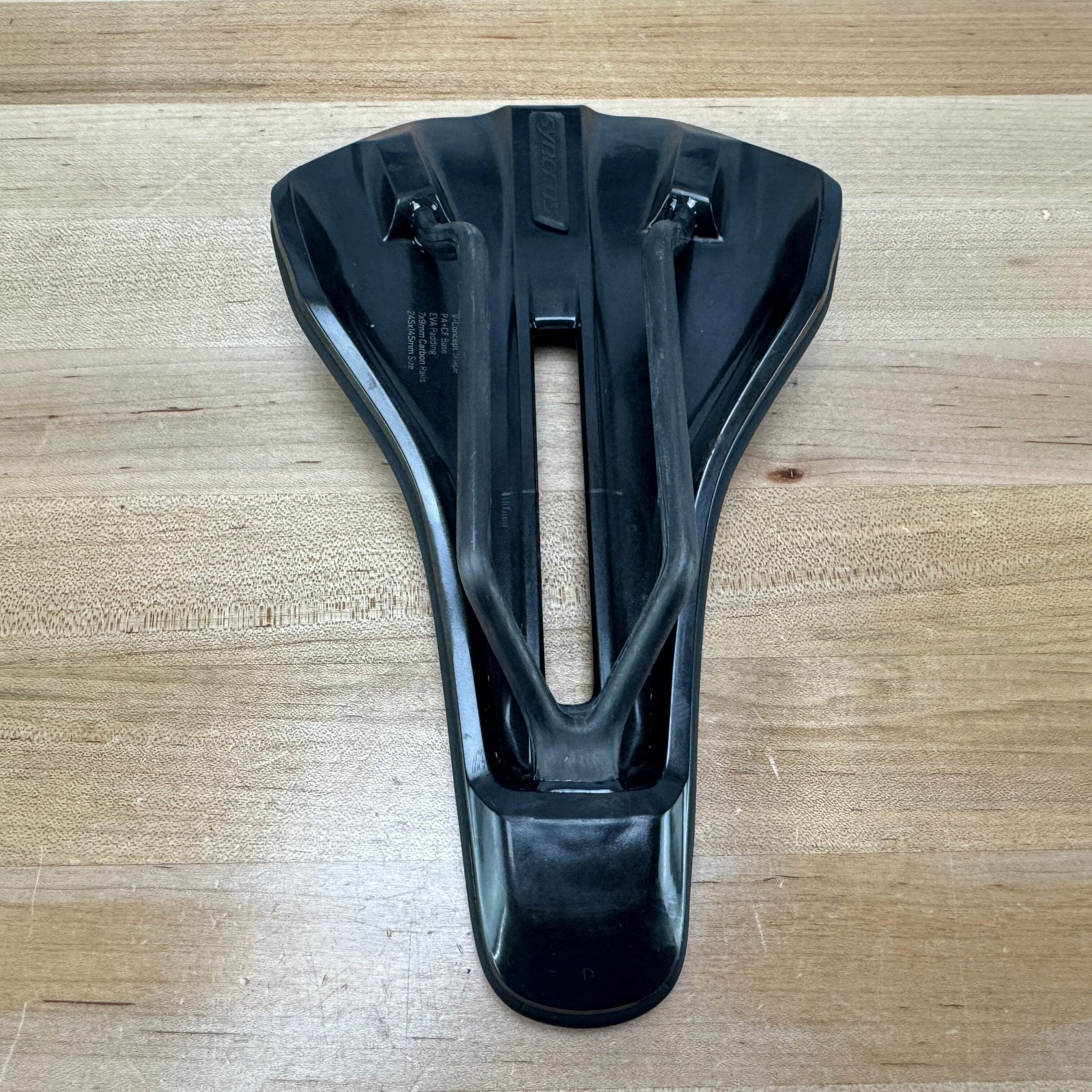 Light Use! Syncros Belcarra V 1.0 NEO 7x9mm Carbon Rails 145mm Bike Saddle 172g
