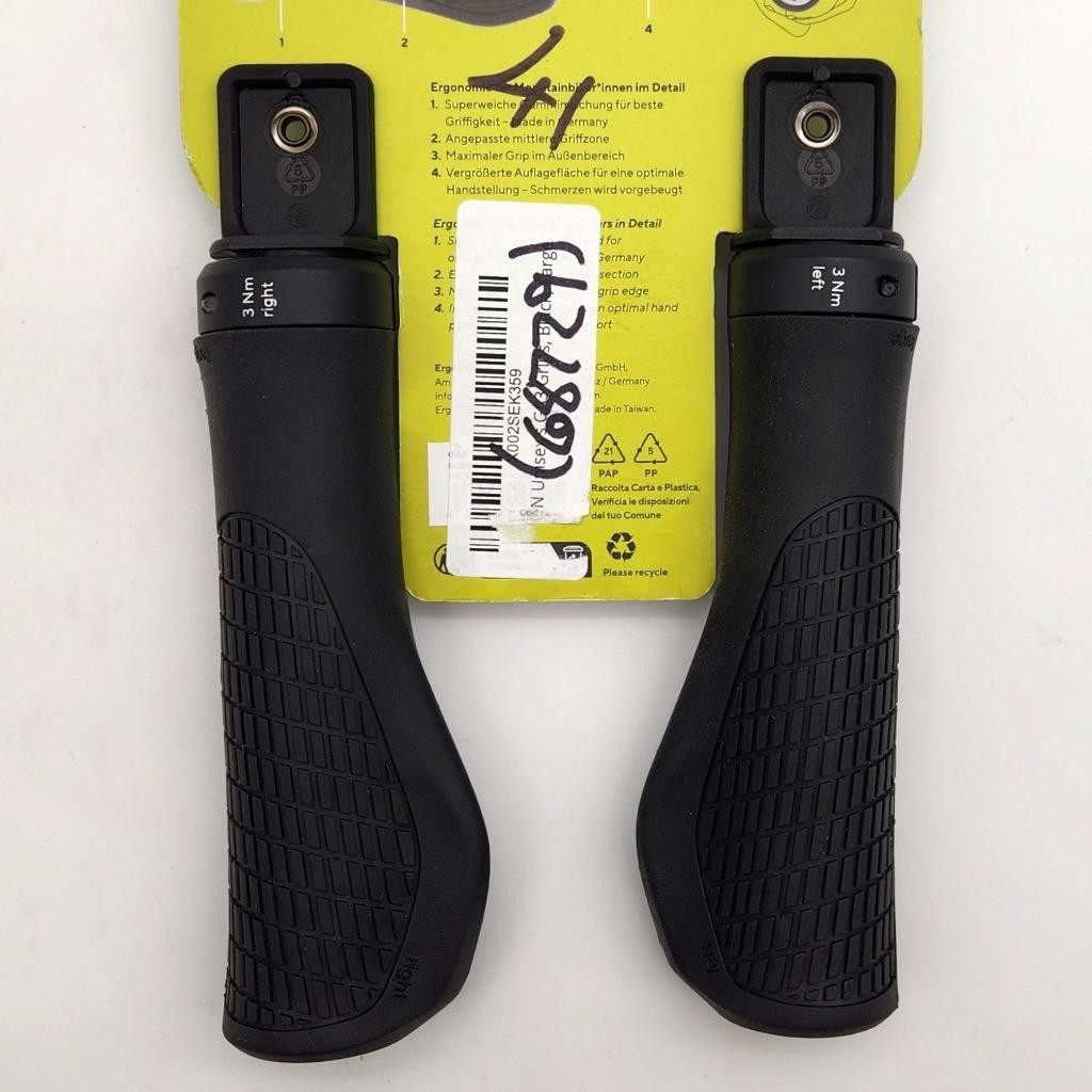 Ergon GA3-L Ergonomic Lock-on Black Bicycle Grips Open Package