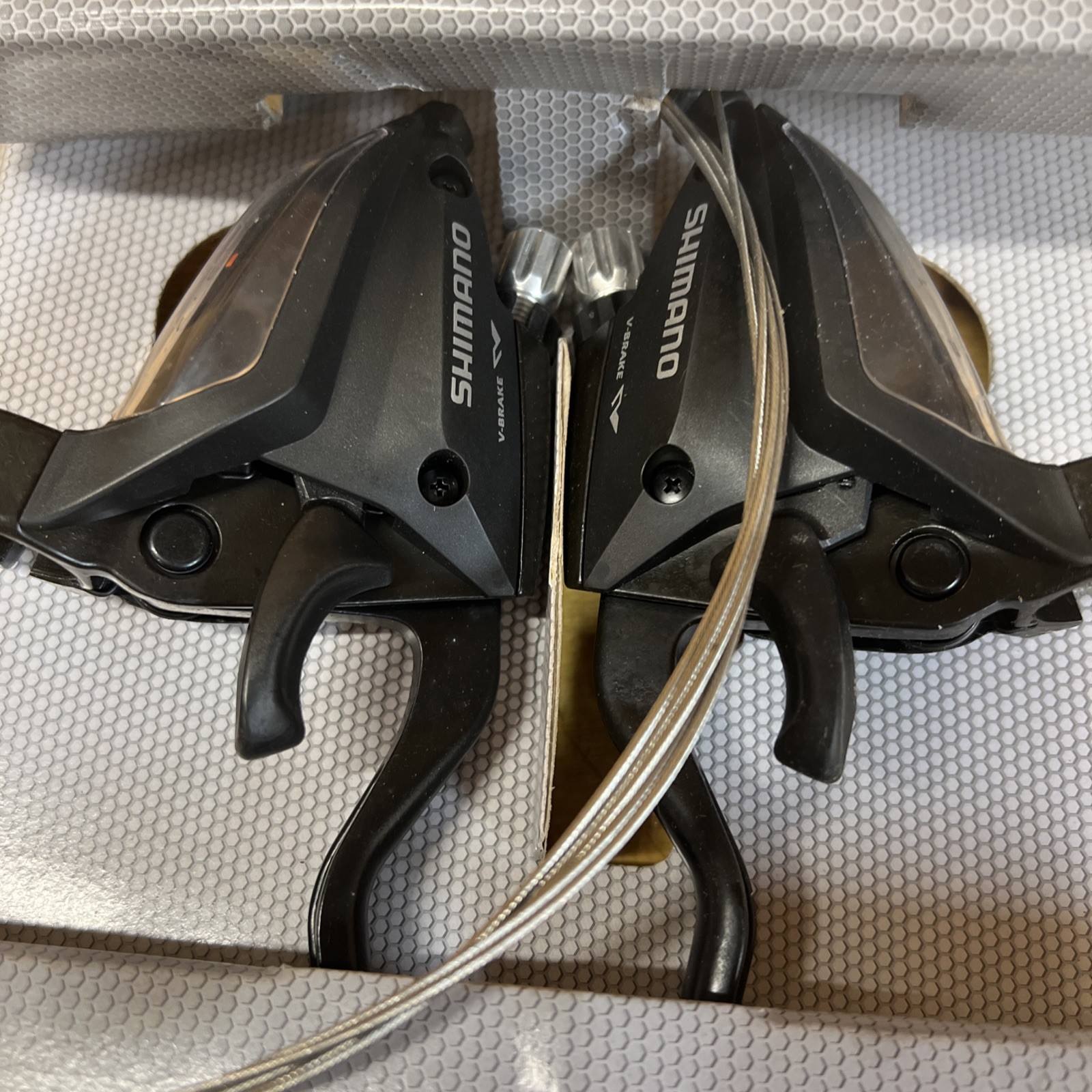 Shimano ST-EF500 3 x 7-Speed Bicycle Brake/Shift Lever Set Black: OPEN PACKAGE