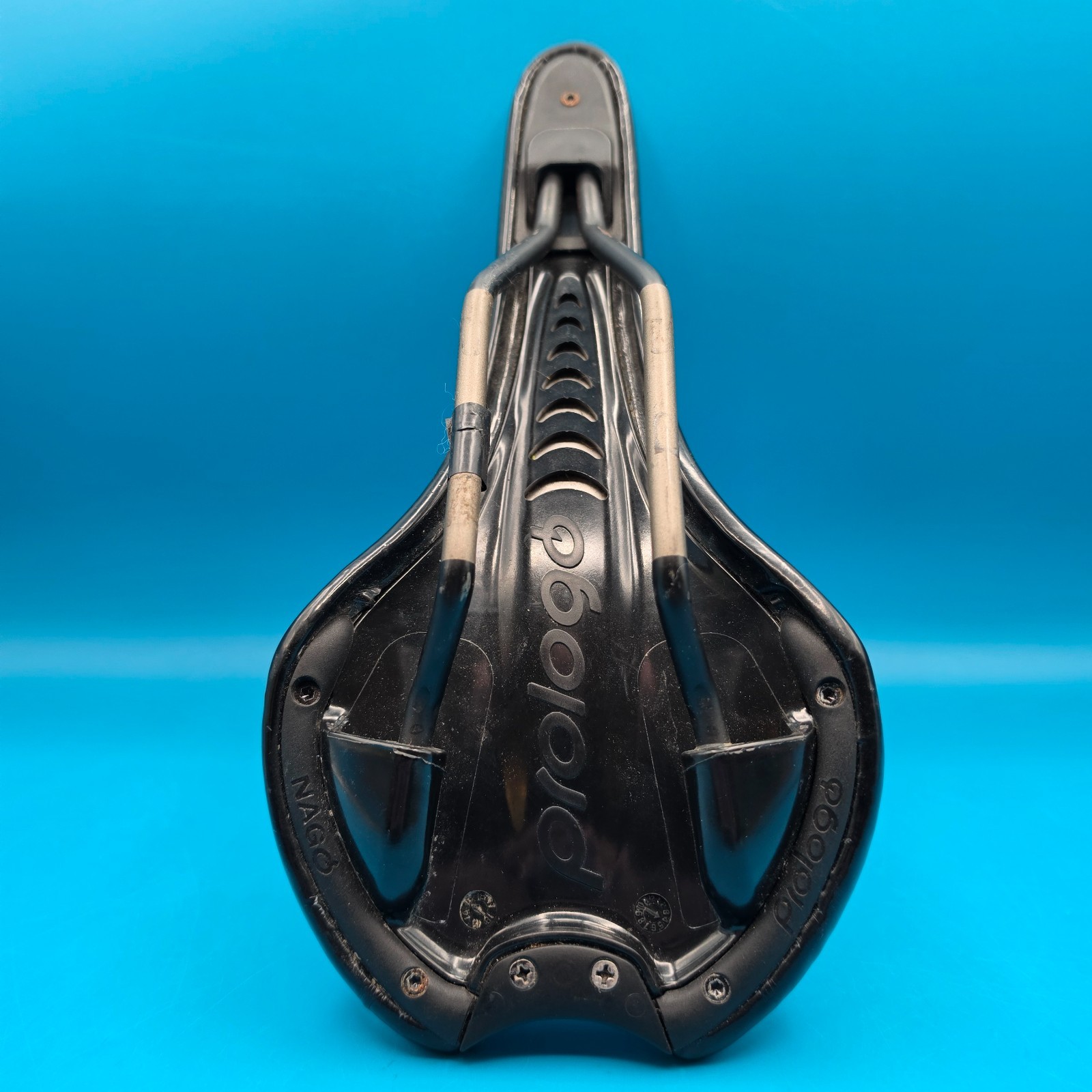 Prologo Nago Bike Saddle f22