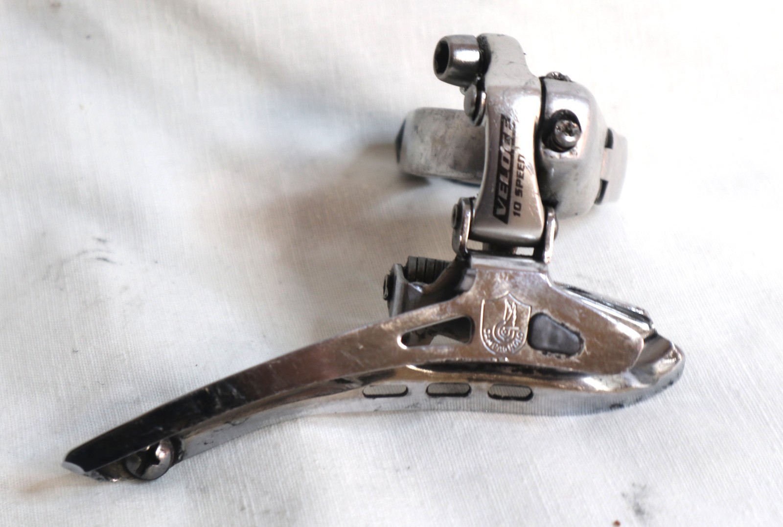 Campagnolo Veloce Front Derailleur, Bottom Pull, 32mm Clamp