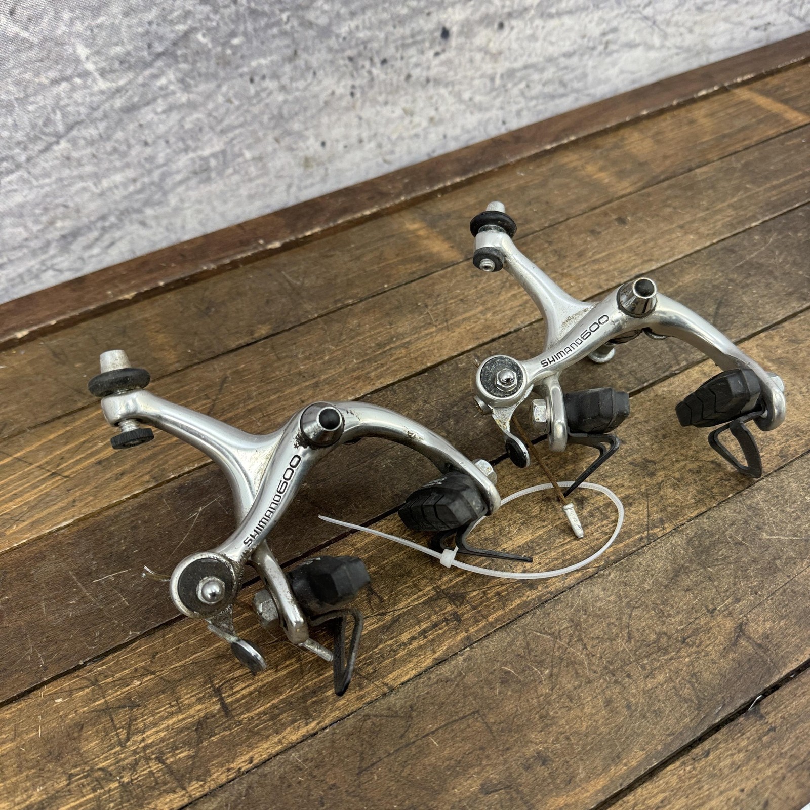Vintage Shimano 600 BR-6208 Caliper Brakes Set Silver Road Bike Side Pull Japan